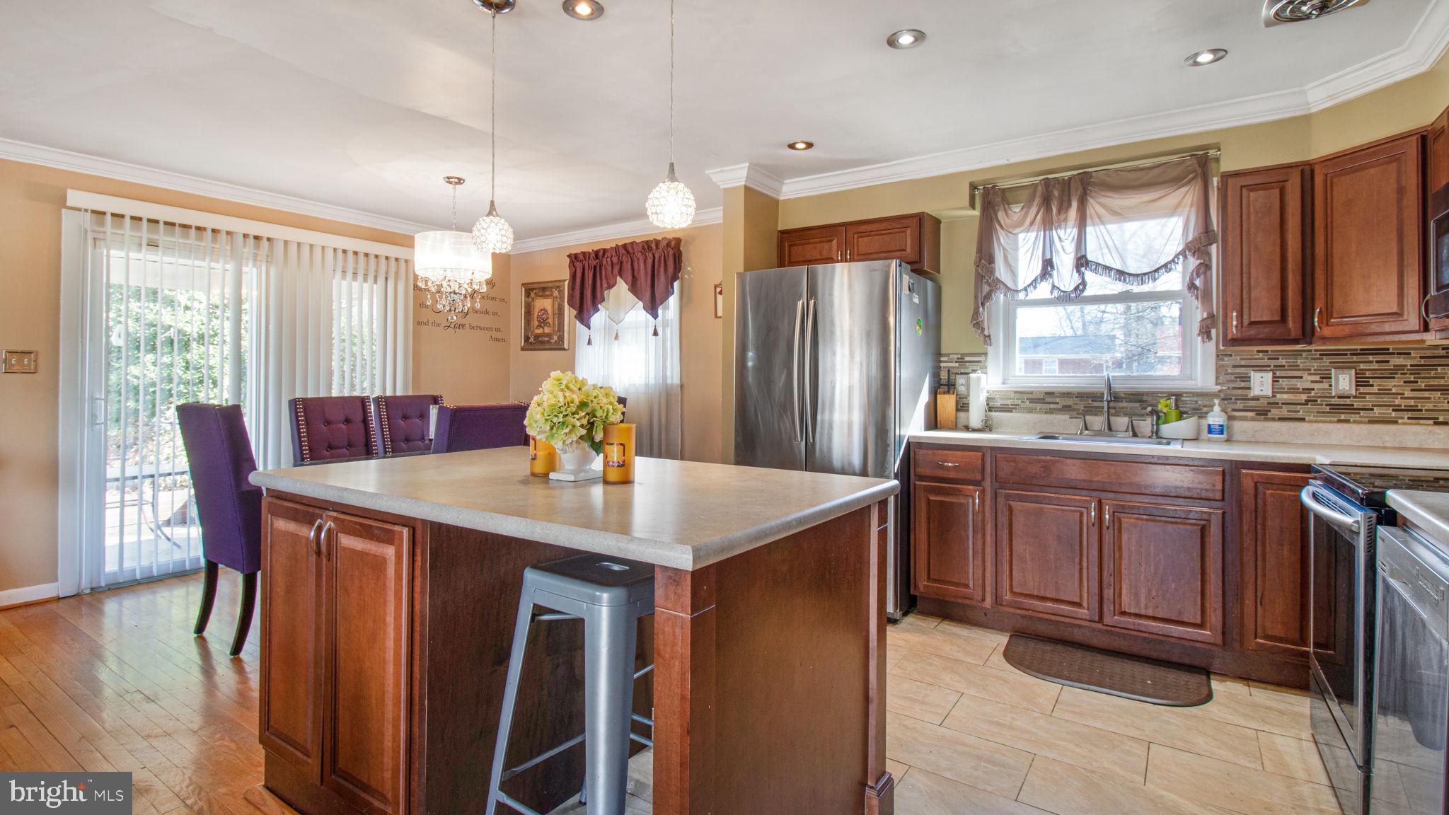 RAMBLEWOOD VILLAGE - Residential