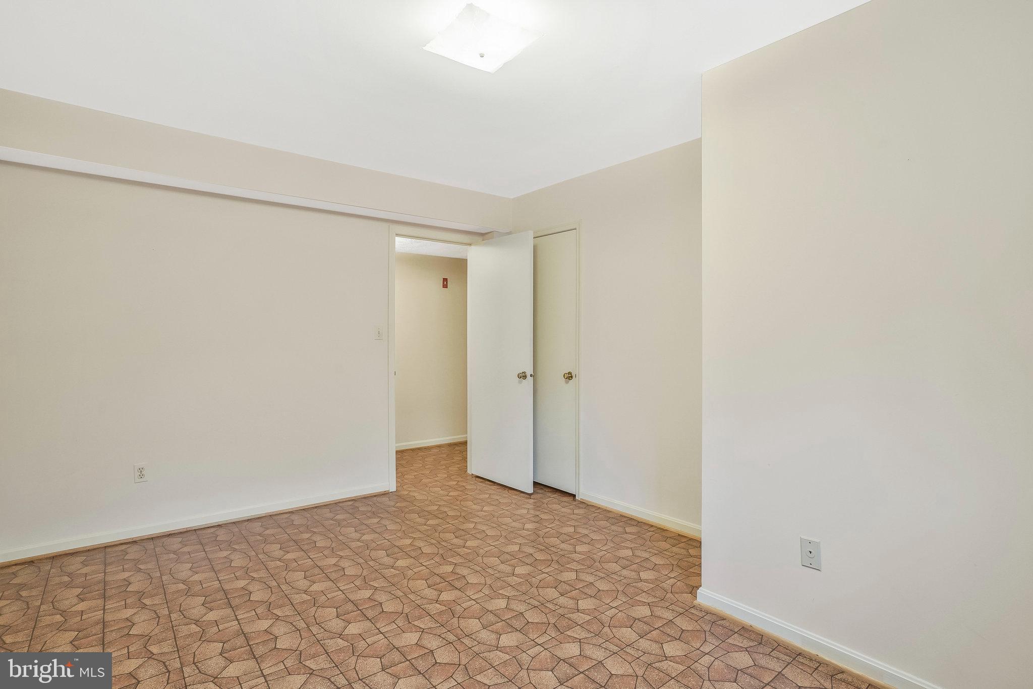 MAYWOOD TERRACE - Residential