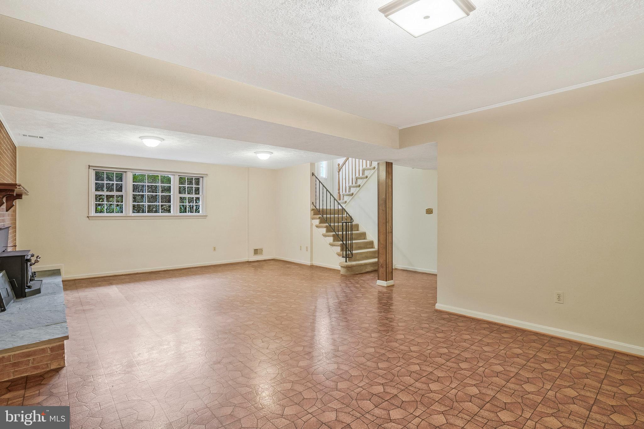 MAYWOOD TERRACE - Residential