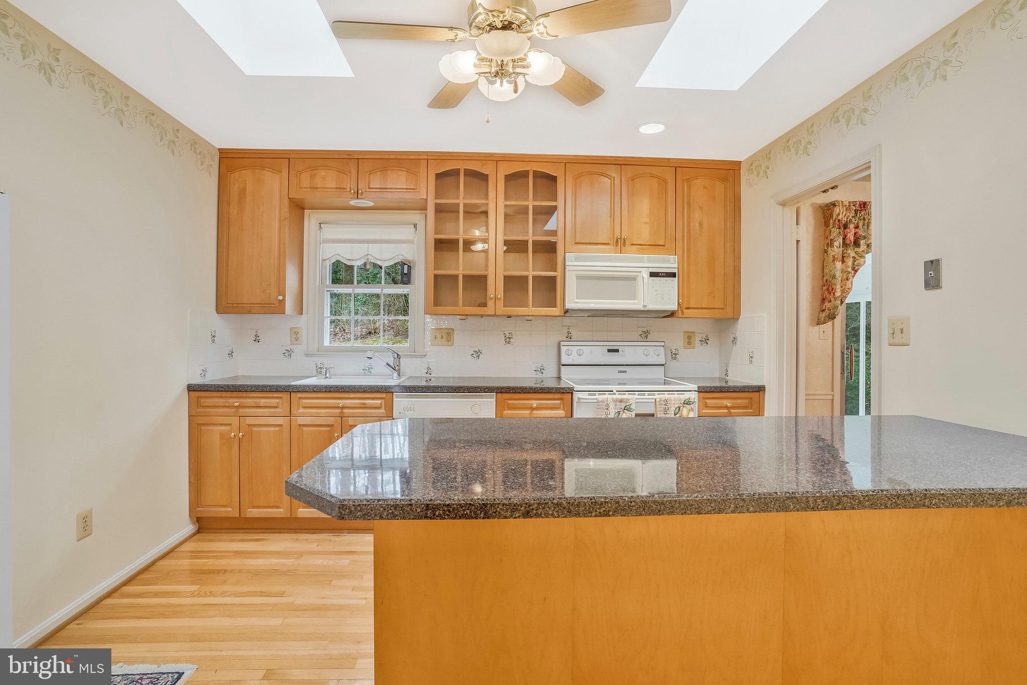 MAYWOOD TERRACE - Residential