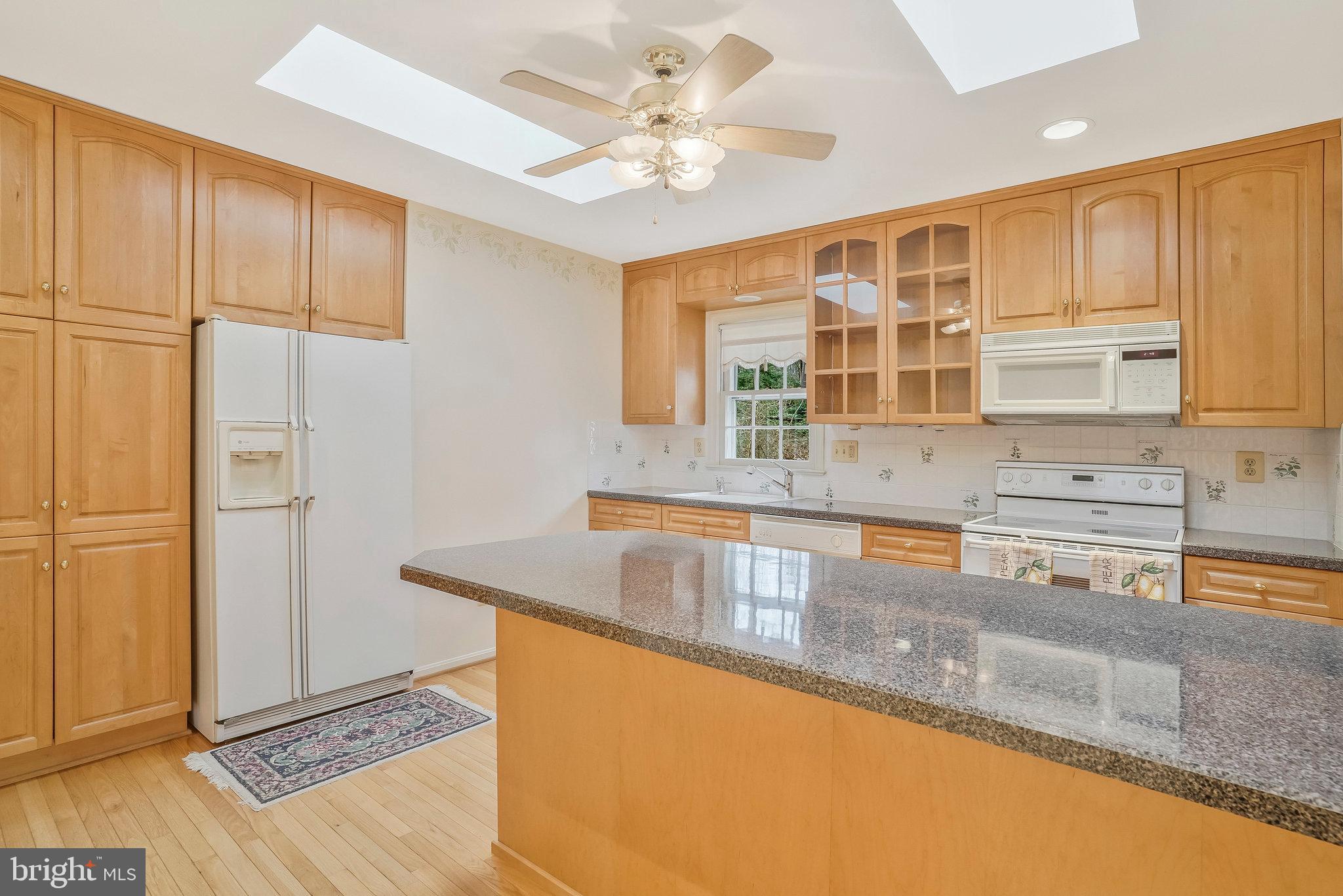 MAYWOOD TERRACE - Residential