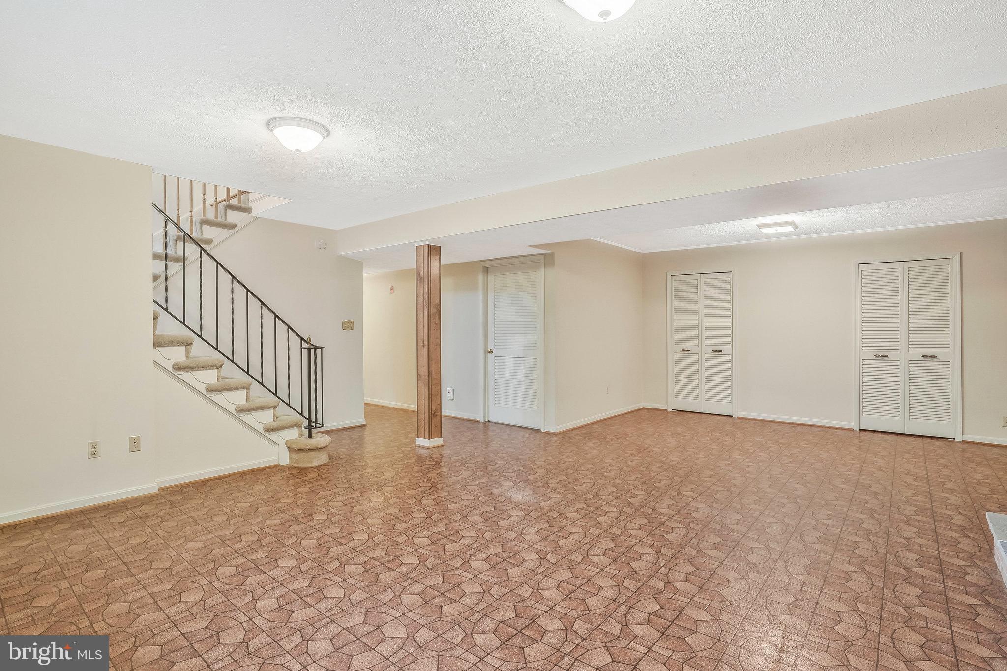 MAYWOOD TERRACE - Residential