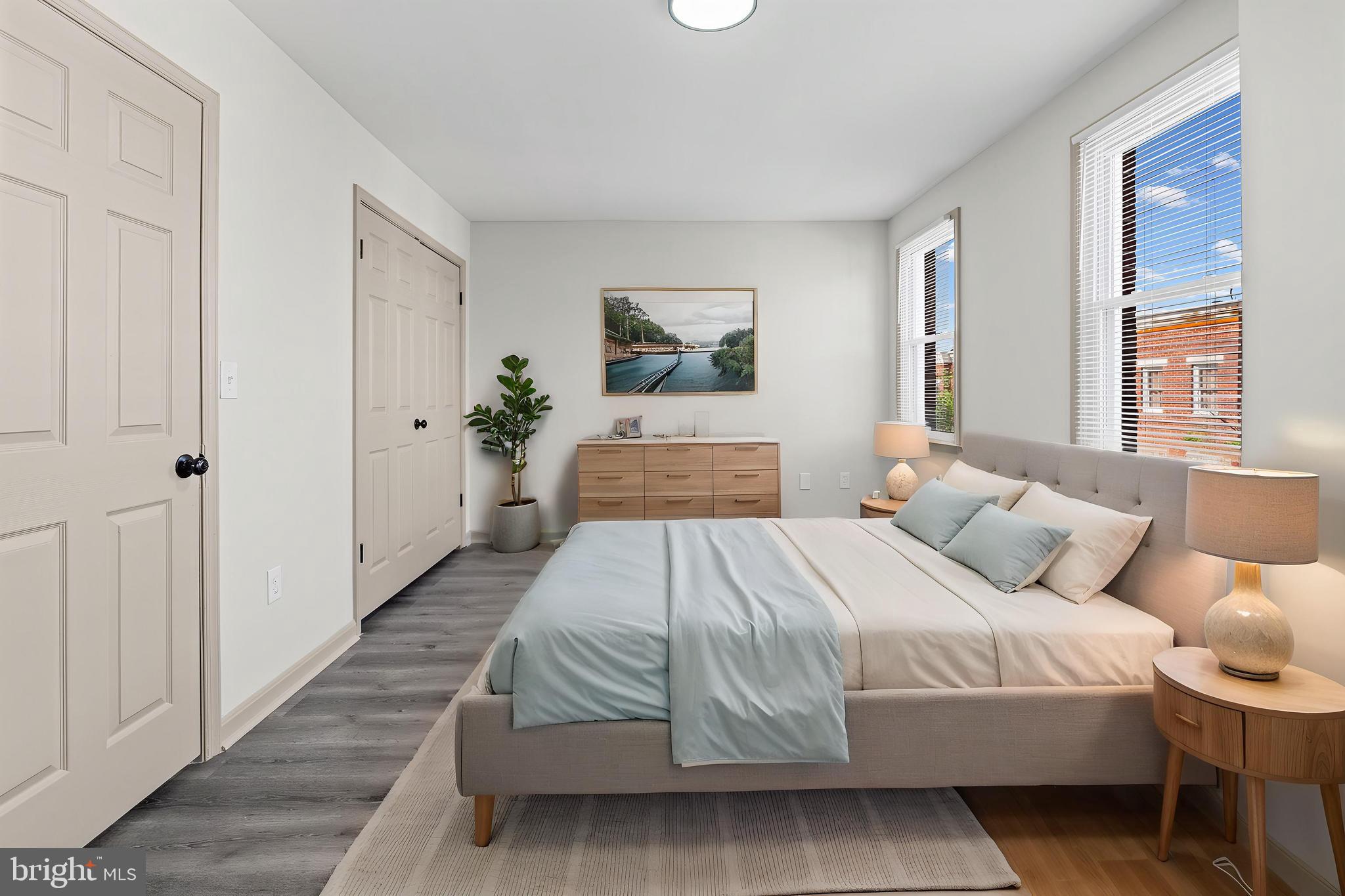 SANDTOWN-WINCHESTER - Residential