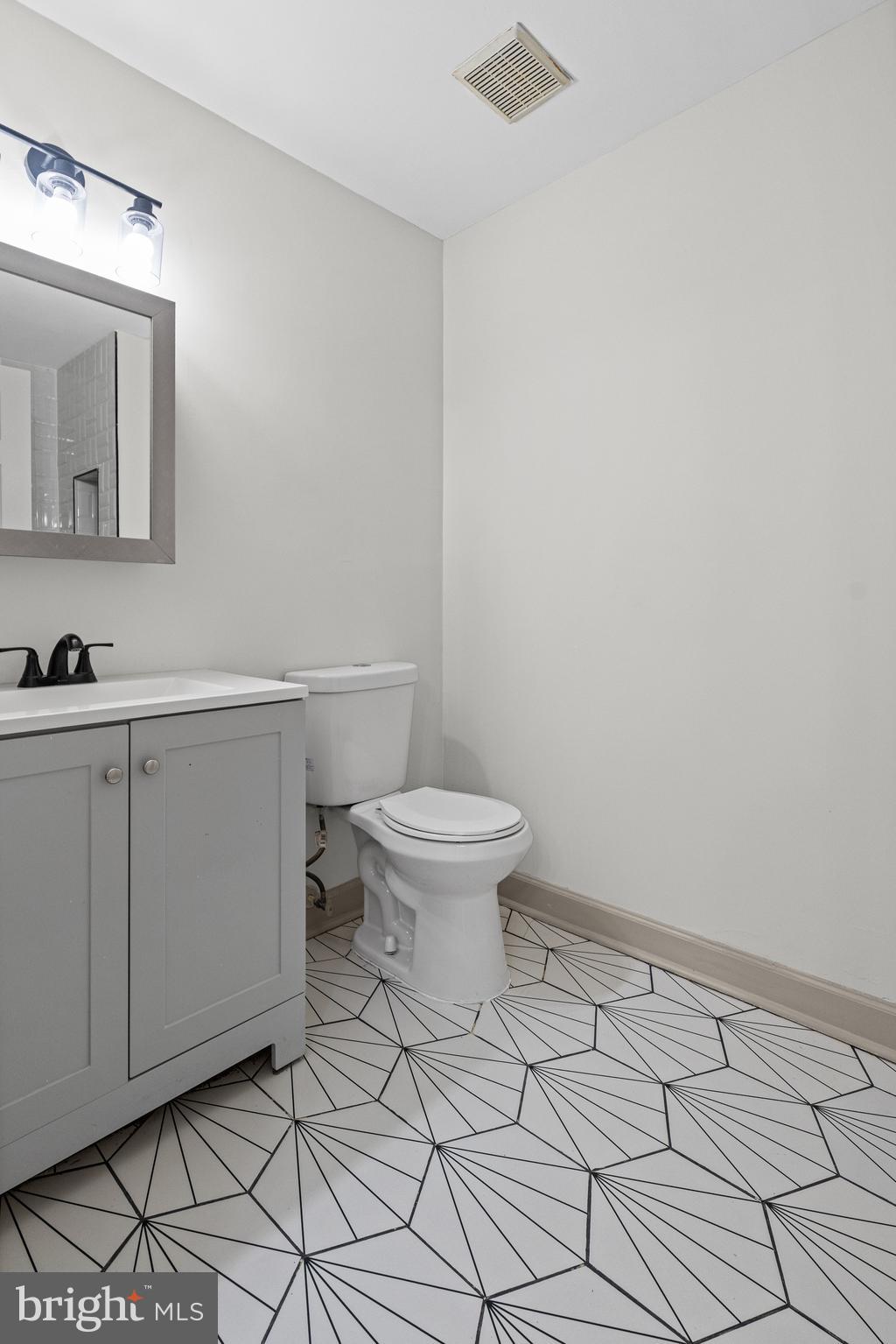 SANDTOWN-WINCHESTER - Residential