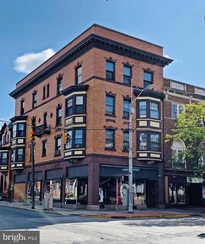 DOWNTOWN YORK - Residential Lease