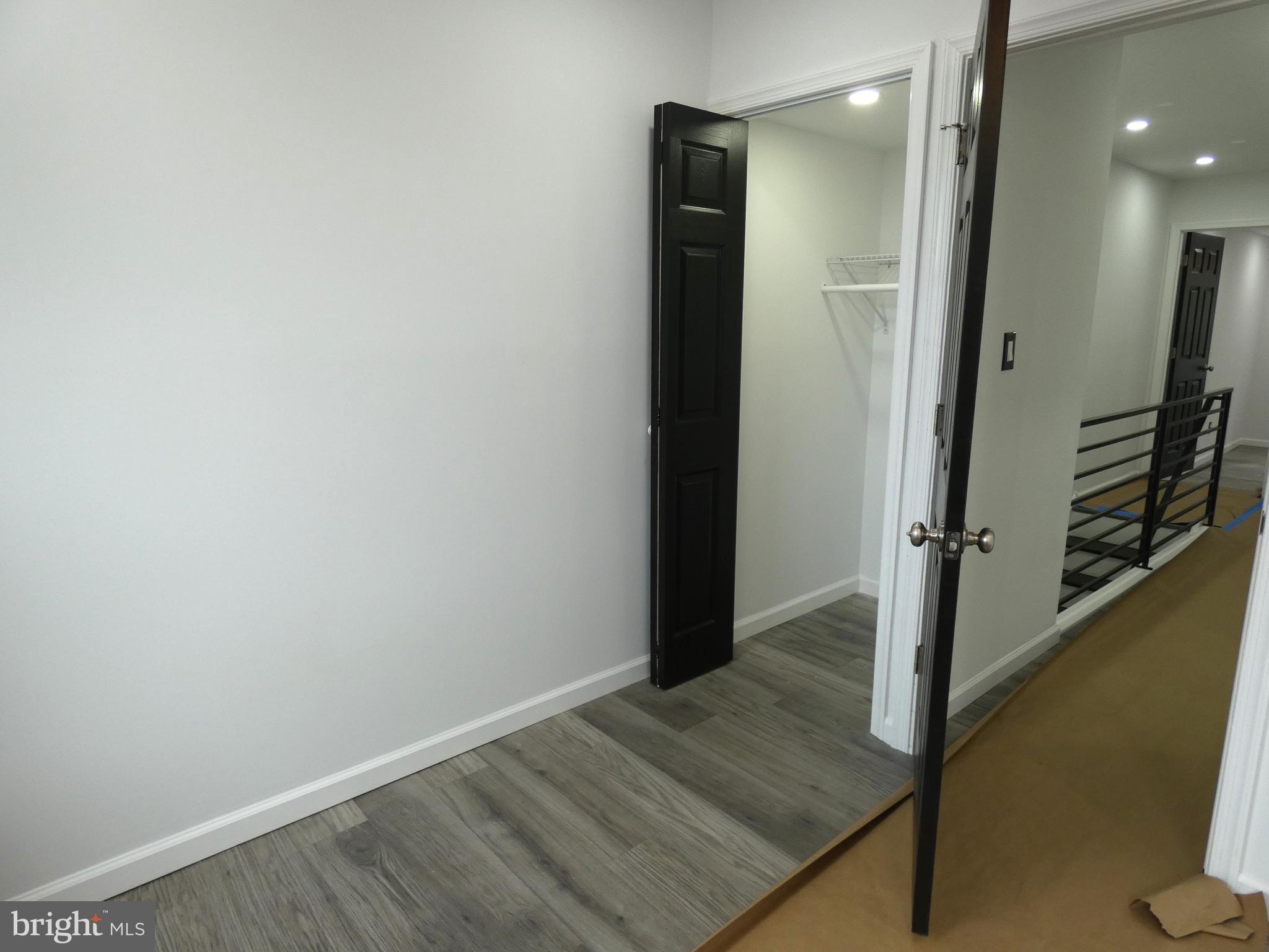 MILL CREEK - Residential