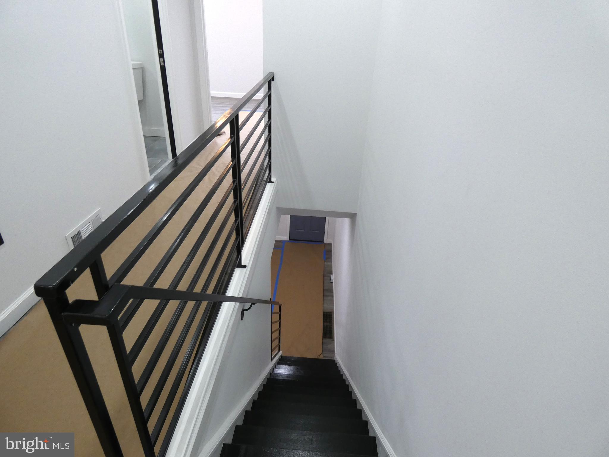 MILL CREEK - Residential