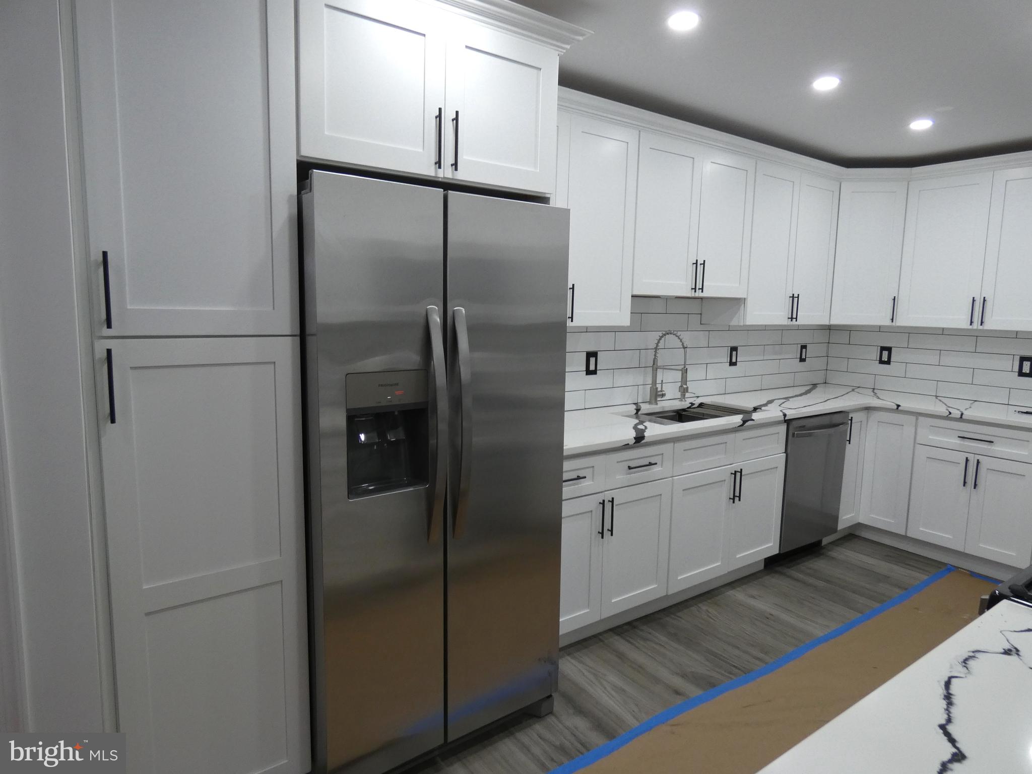 MILL CREEK - Residential