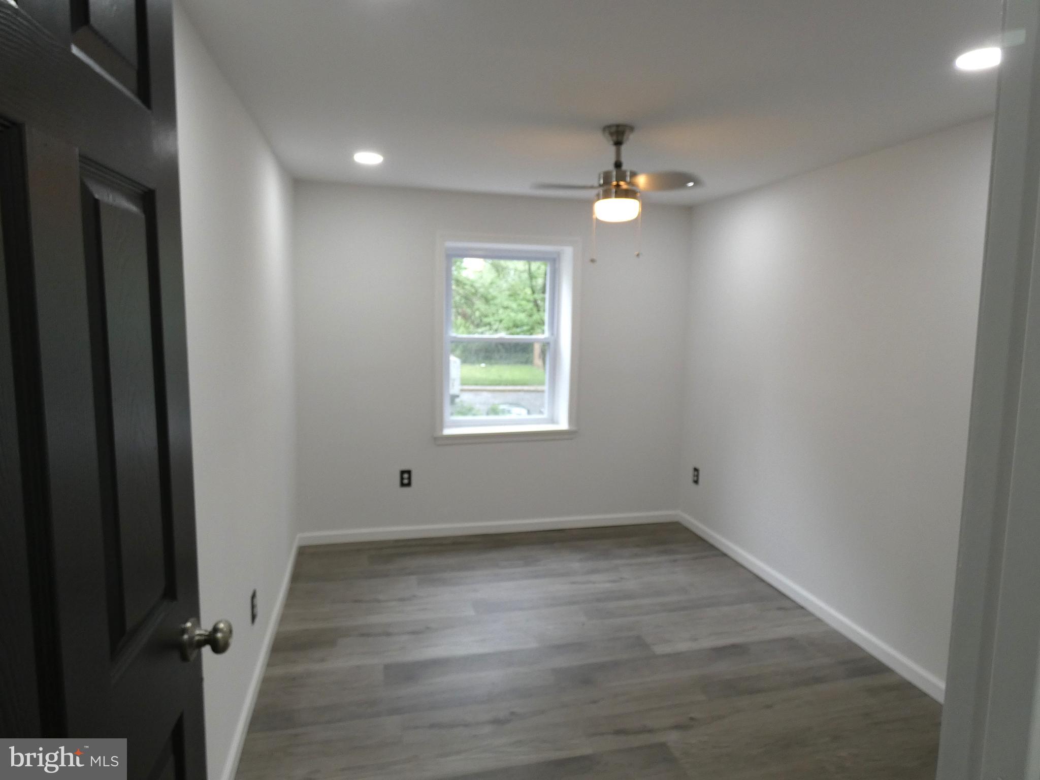 MILL CREEK - Residential