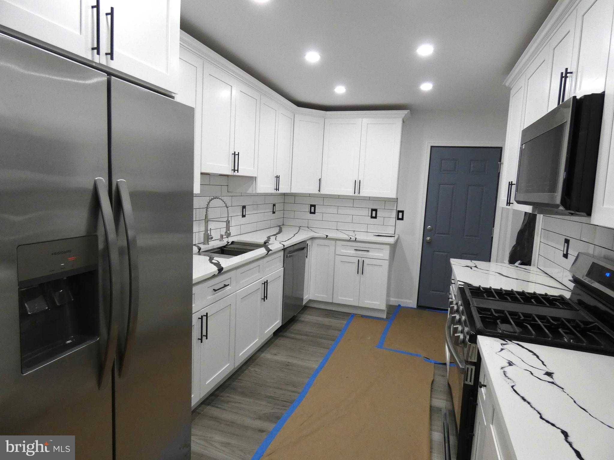 MILL CREEK - Residential