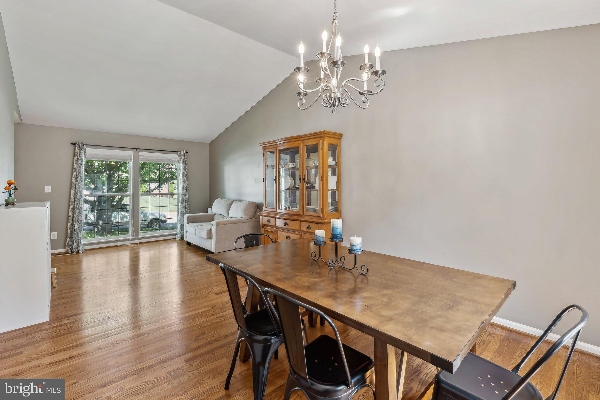 CARDINAL CREST - Residential
