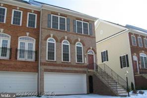 AVAILABLE MAY 1ST **NEWER GRANITE ,- BEAUTIFUL HOME WITH A LARGE DECK AND PATIO LOOKING AT COMMON AREA. 3 BED 2.5 FULL BATHROOM AND 1 HALF BATH  LARGE LIVING AND DINING AREA  GOURMET KITCHEN WITH DOUBLE OVEN, COOKTOP _BREAKFAST AREA  ` FAMILY ROOM NEXT TO KITCHEN SLIDES OPEN TO LARGE DECK  WALKOUT BASEMENT  - BRICK PATIO -COMMUTER LOCATION  CLOSE TO 28/7/267/DULLES AIRPORT/LEESBURG OUTLETS
LONG-TERM TENANTS PREFERRED APPLICATION PROCESS IS COMPLETELY ONLINE.$65  PER ADULT**GOOD CREDIT REQUIRED*CURRENT TENANT IS MOVING *ALL PROFESSIONAL CLEANINGS WILL BE COMPLETED*PETS CASE BY CASE -SEND PICTURES AHEAD BEFORE APPLYING** PET RENT 25/M/2 YEARS OF RES. HISTORY & 2 LATEST PAYSTUB REQUIRED* NO EXCEPTION**$4000 SECURITY DEPOSIT**TENANT OCCUPIED 
PLS REMOVE 👠  👞 SHOES