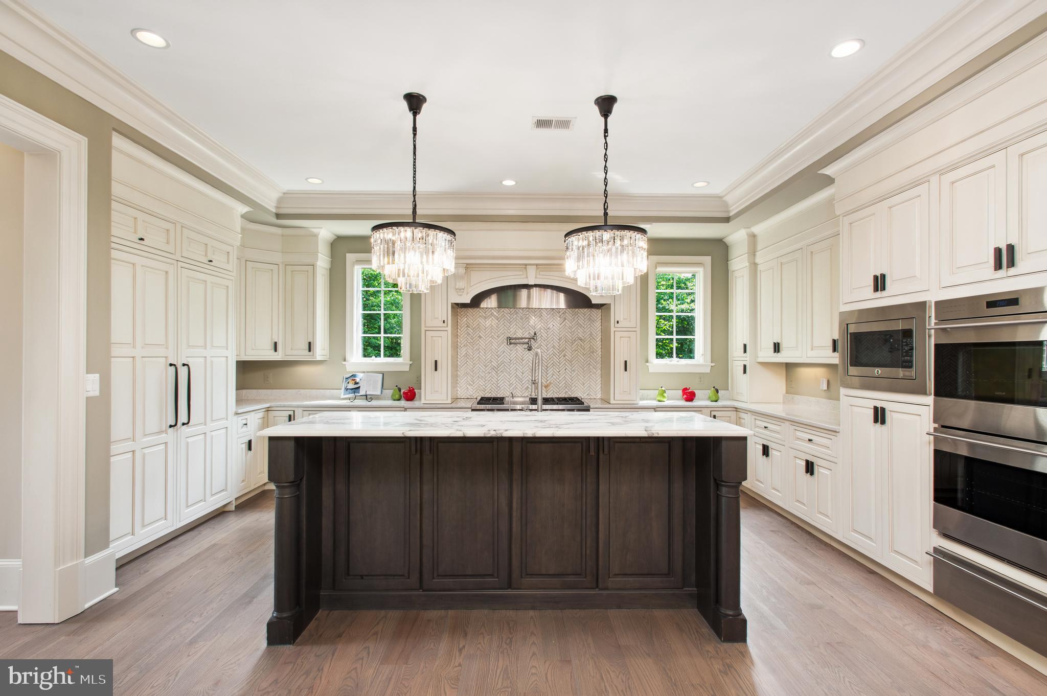 LANGLEY FOREST - Residential