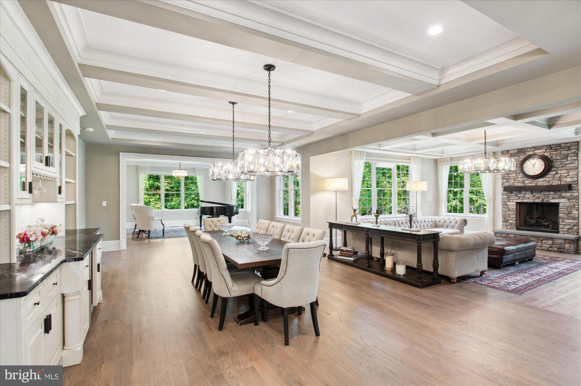 LANGLEY FOREST - Residential