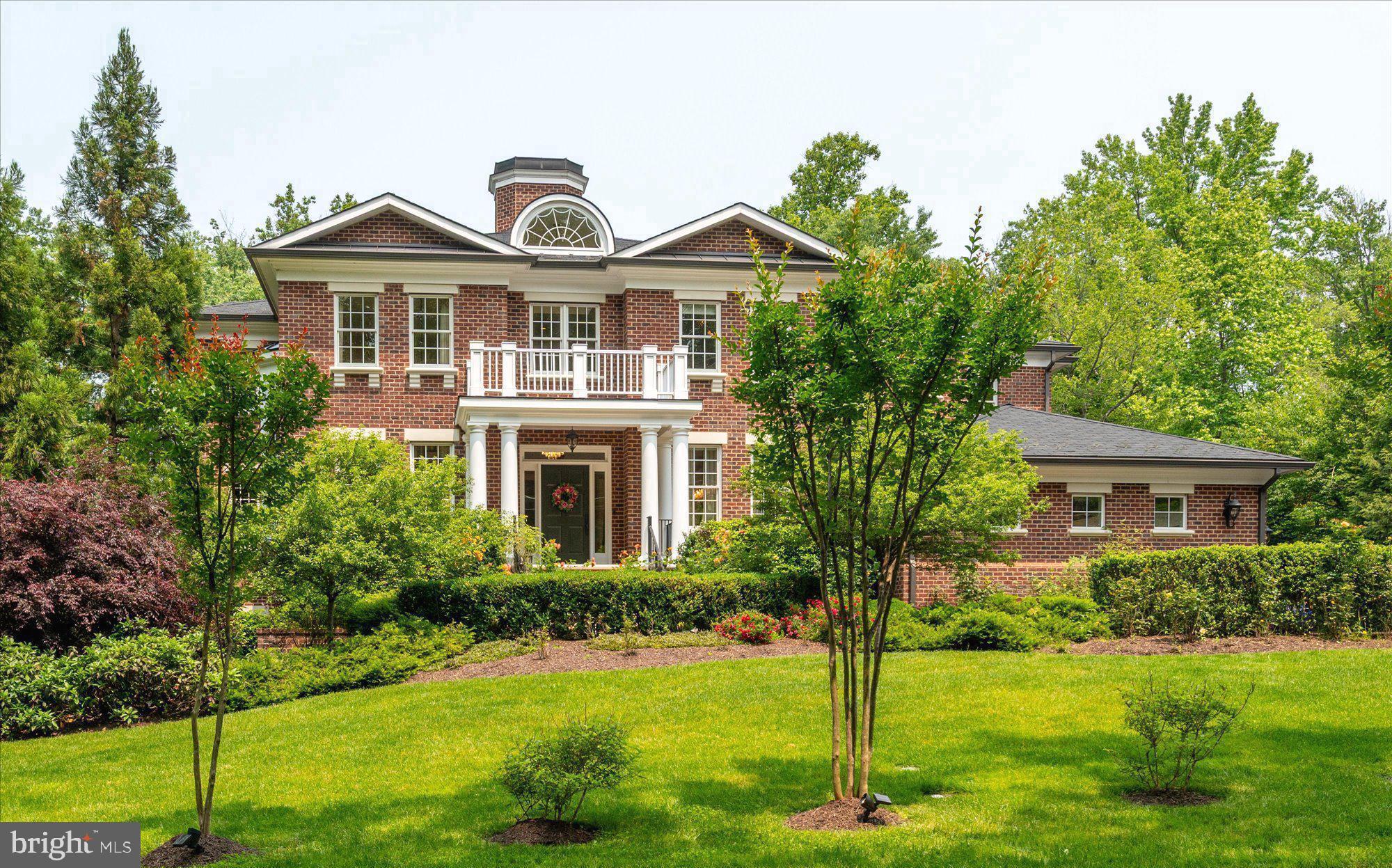 LANGLEY FOREST - Residential