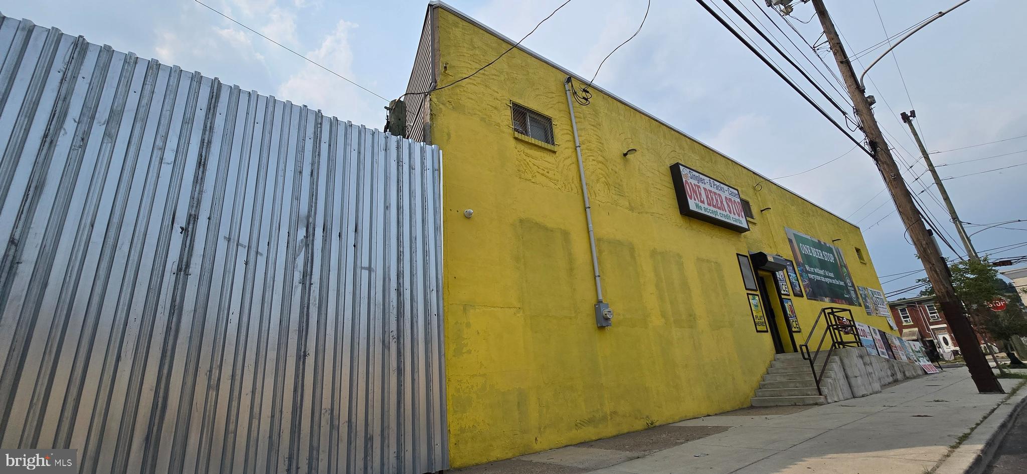 FRANKFORD - Commercial Sale