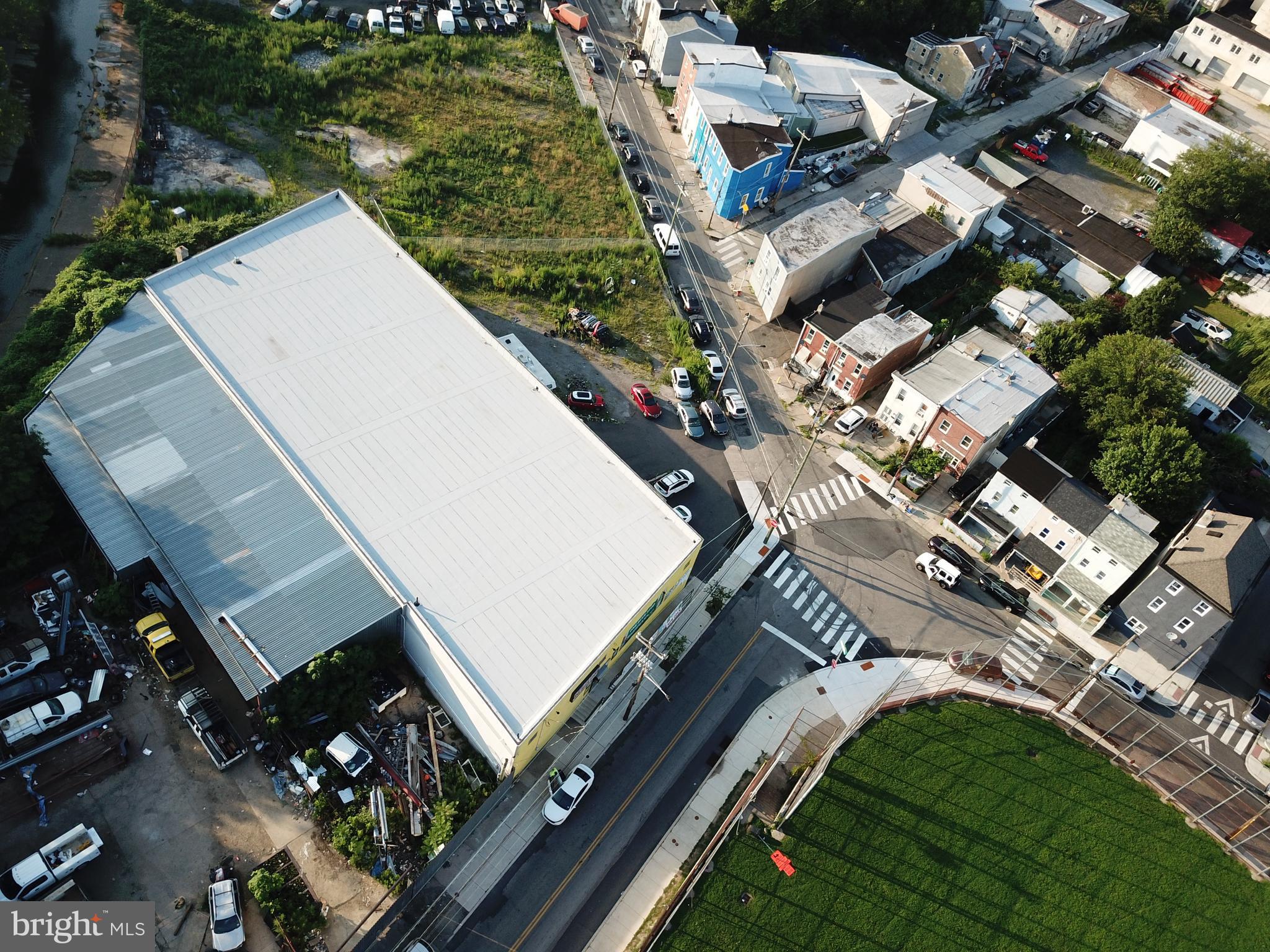 FRANKFORD - Commercial Sale