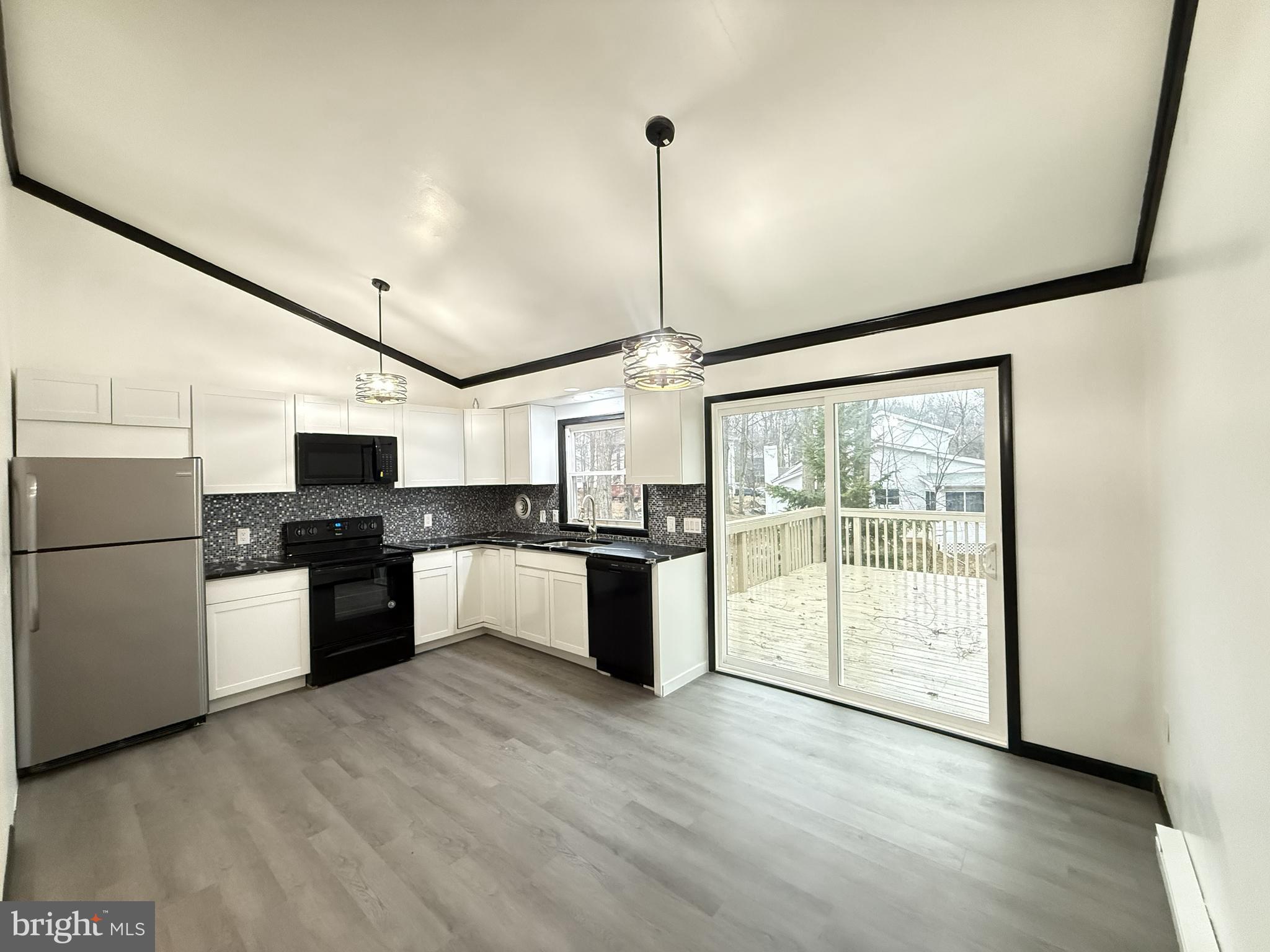 POCONO COUNTRY PLACE - Residential