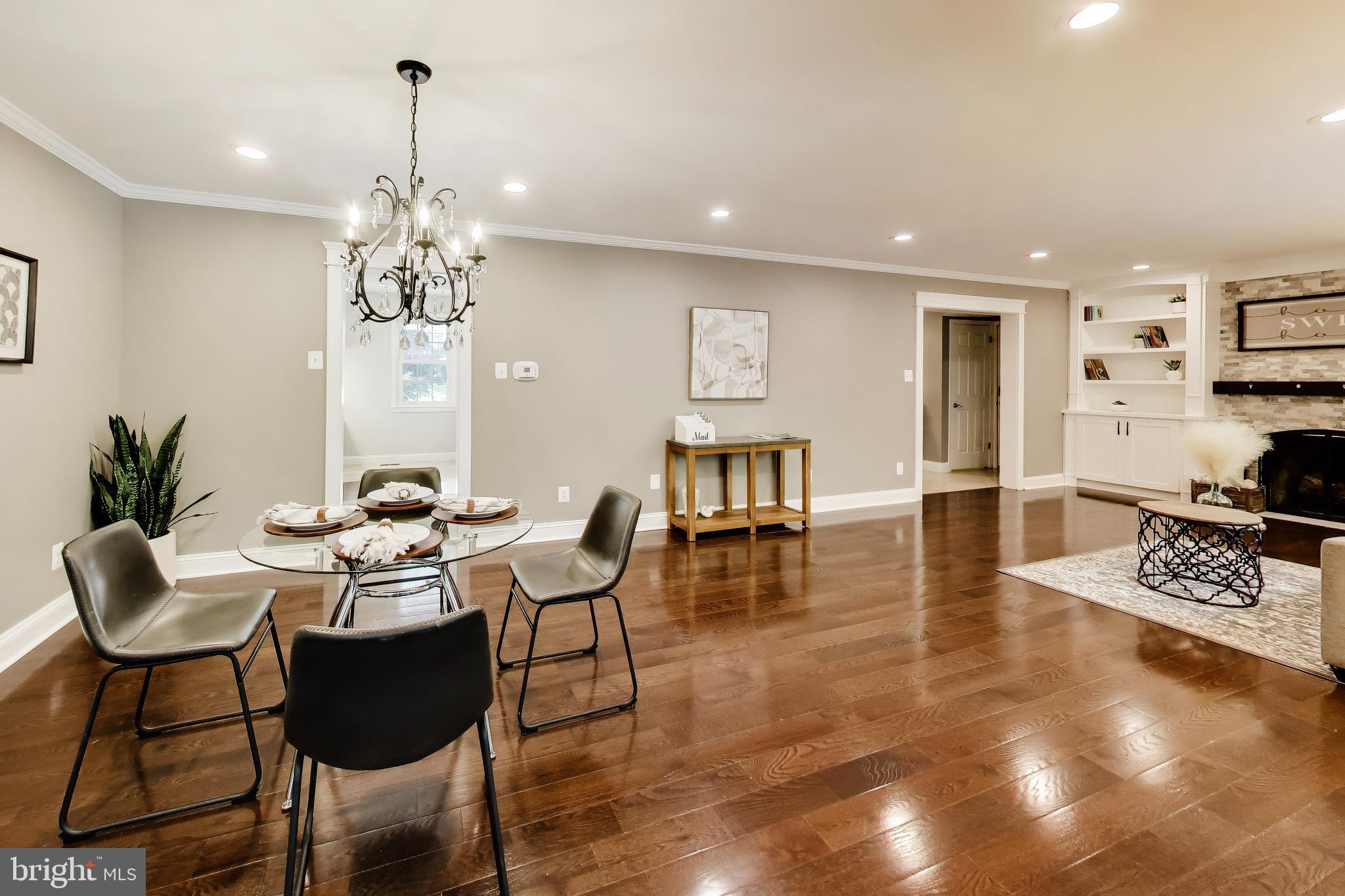 WILLOW WOODS - Residential