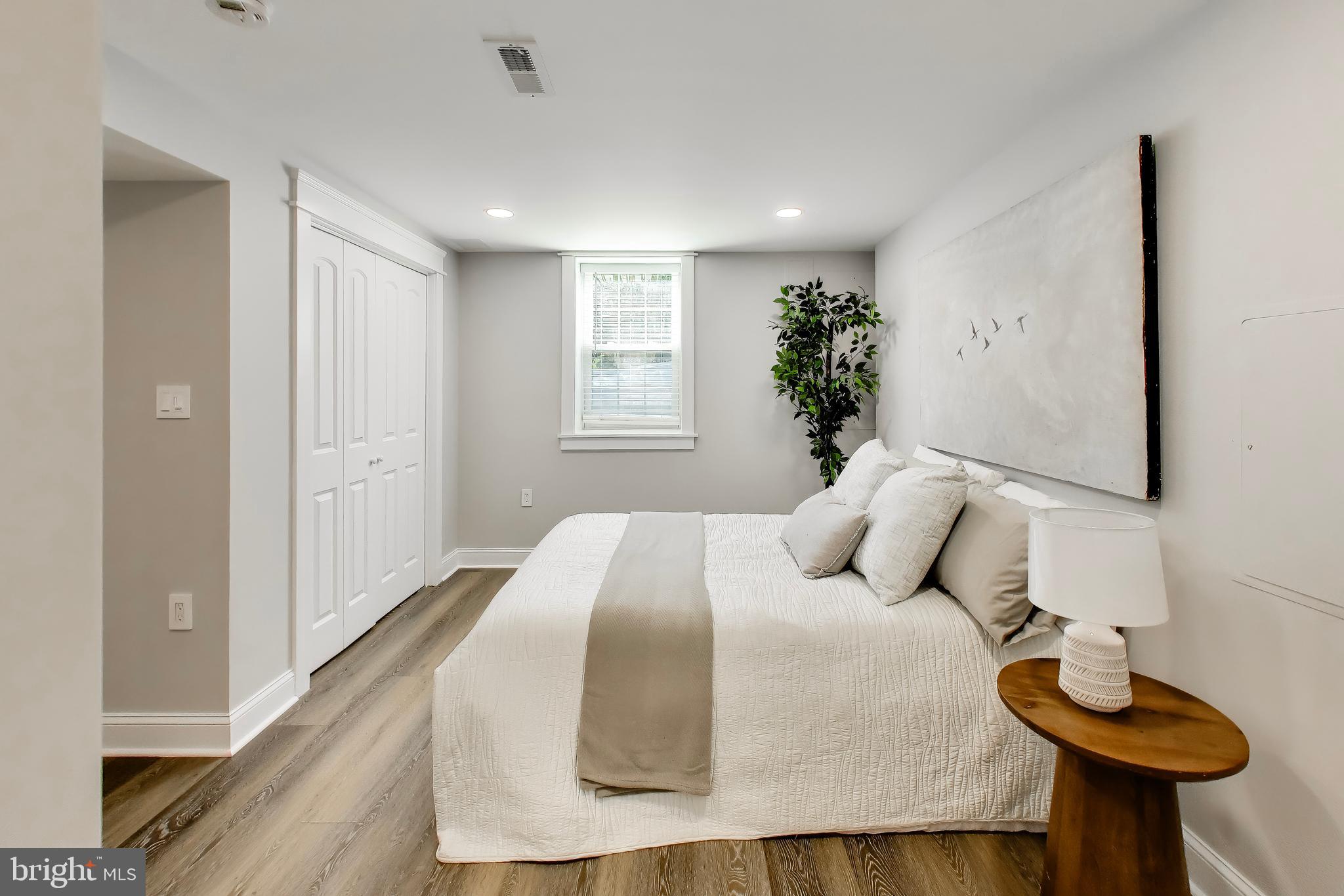 WILLOW WOODS - Residential