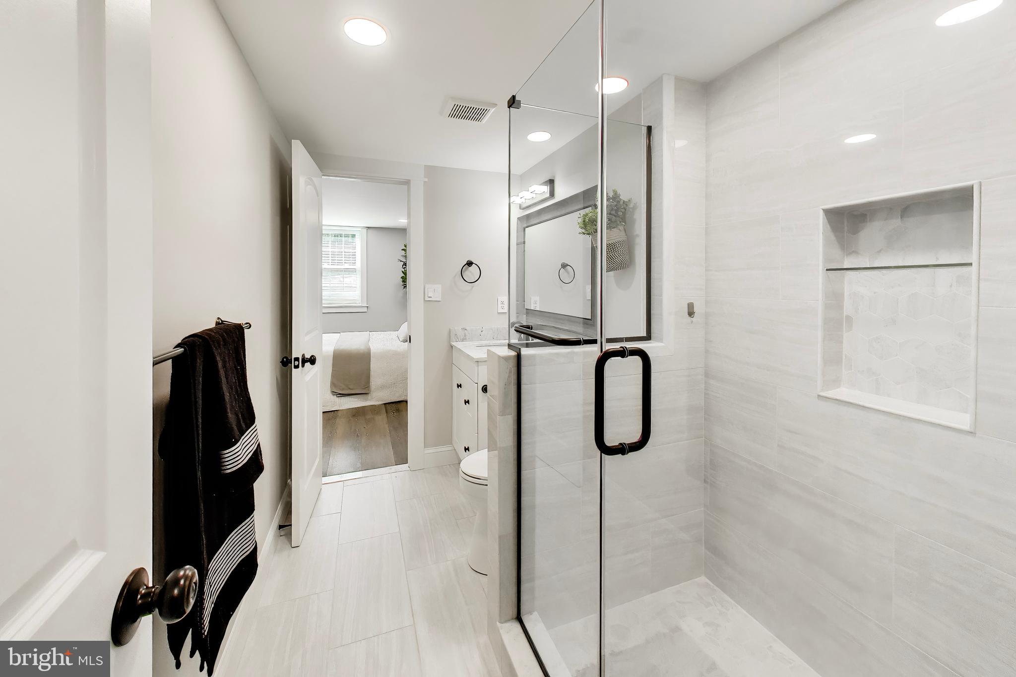 WILLOW WOODS - Residential