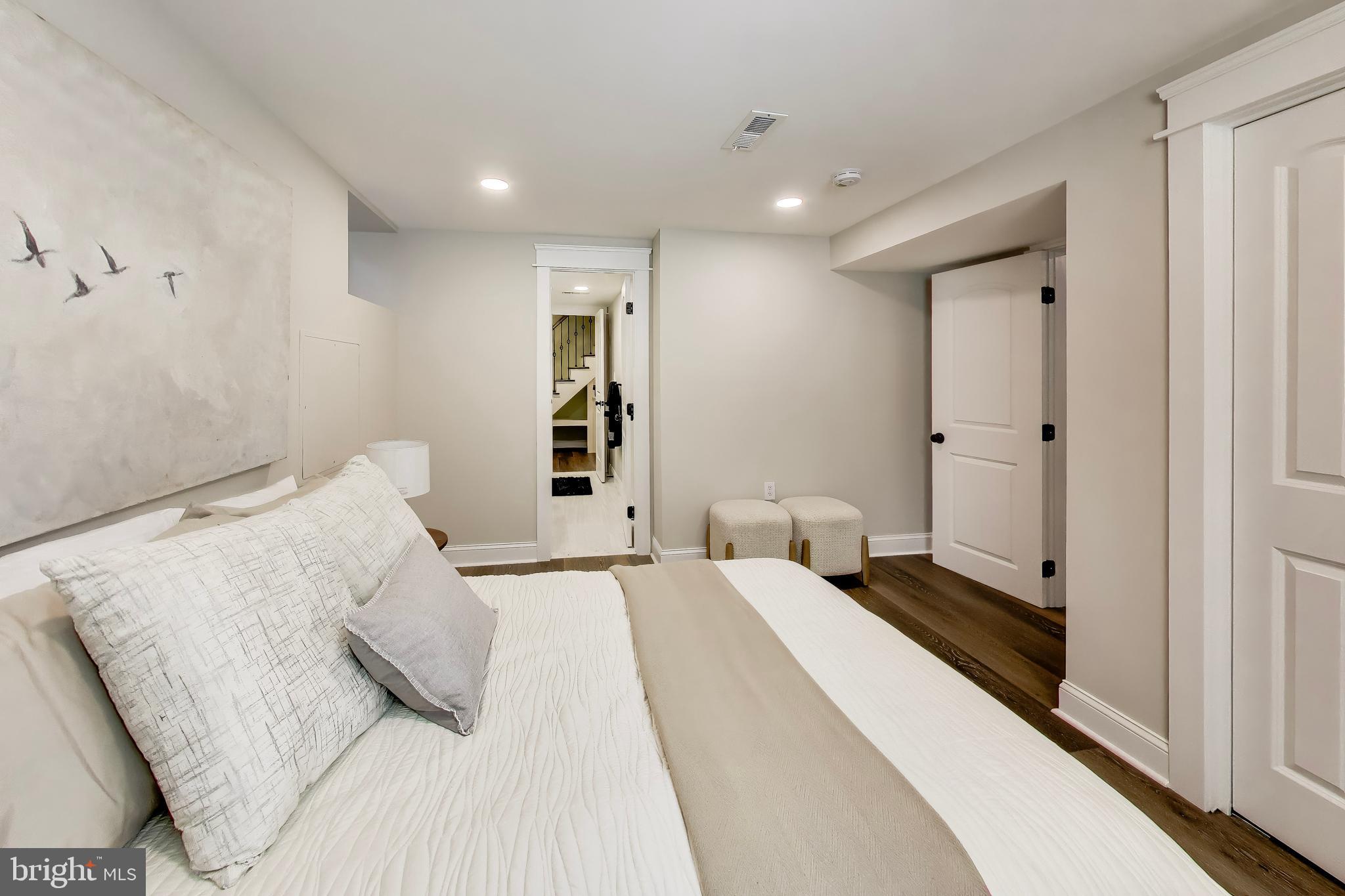 WILLOW WOODS - Residential