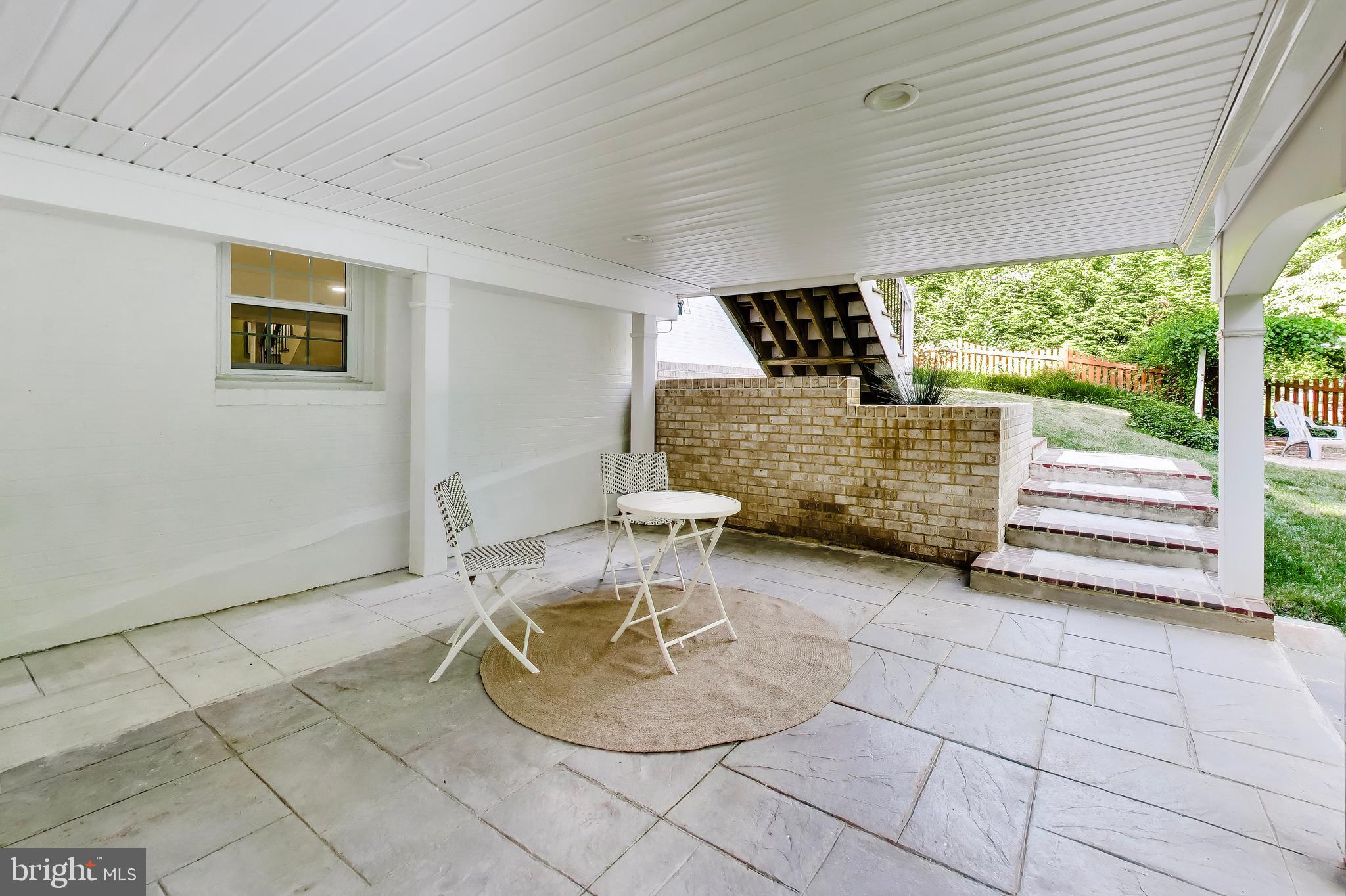 WILLOW WOODS - Residential