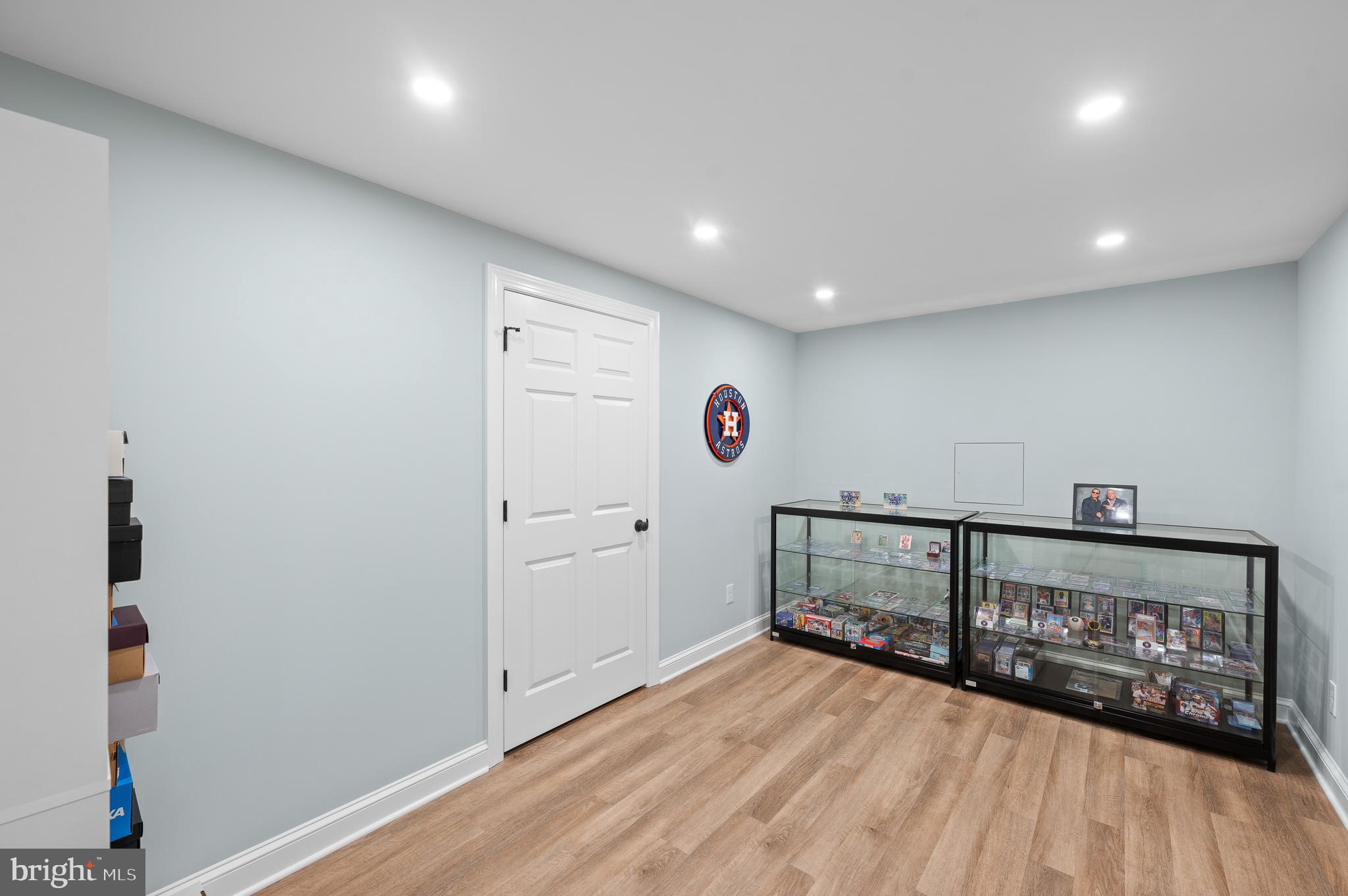 BROOKE FARM - Residential
