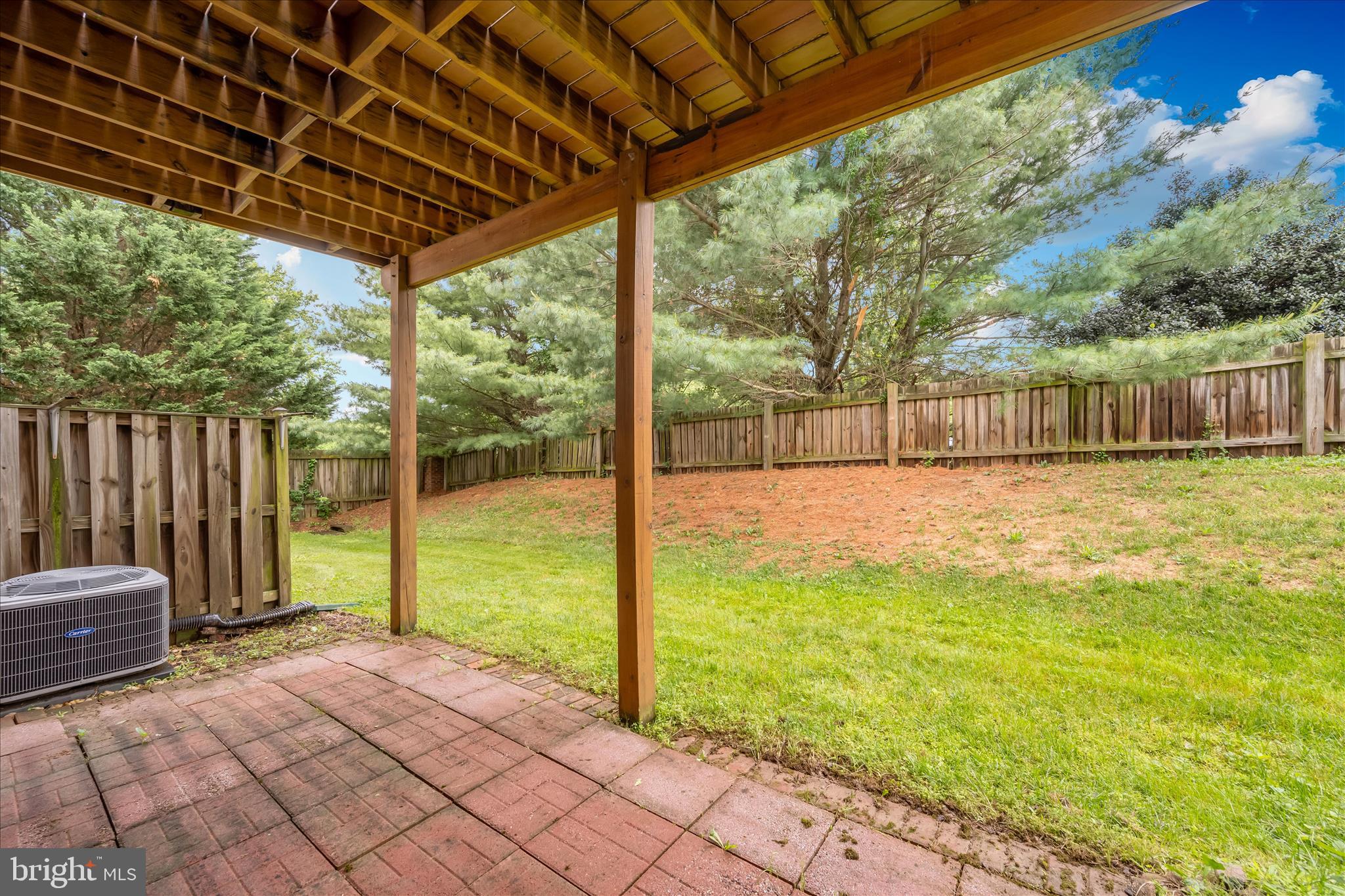 HIDDEN CREEK - Residential