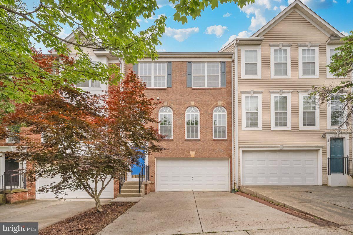 This beautiful and spacious townhome in the sought-after Hidden Creek community offers 3 bedrooms, 3 full baths, 1 half bath, and a 2-car garage, combining comfort, style, and functionality.
The main level boasts an open-concept floor plan with hardwood floors throughout. The spacious living room flows seamlessly into the dining area, while the gourmet kitchen features granite countertops, stainless steel appliances, a center island, and ample space for a breakfast area and family room with a cozy fireplace. A sliding glass door leads to the deck, perfect for relaxing or entertaining.
Upstairs, the generous primary suite offers a walk-in closet and a luxurious en-suite bath with a Jacuzzi tub. Two additional bedrooms and a full hall bath complete the upper level.
The finished walkout lower level includes a large recreation room, a full bath, a laundry room, and direct access to the private backyard—ideal for guests, recreation, or a home office.
Freshly painted and meticulously maintained, this home is truly move-in ready.
Residents of Hidden Creek enjoy exceptional community amenities, including a fitness center, outdoor pool, and scenic walking trails. Conveniently located near shopping, dining, major commuter routes, and offering easy access to the Metro station, this home provides the perfect blend of comfort and convenience.
Don't miss this wonderful opportunity to own a beautiful home in one of the area's most desirable communities!