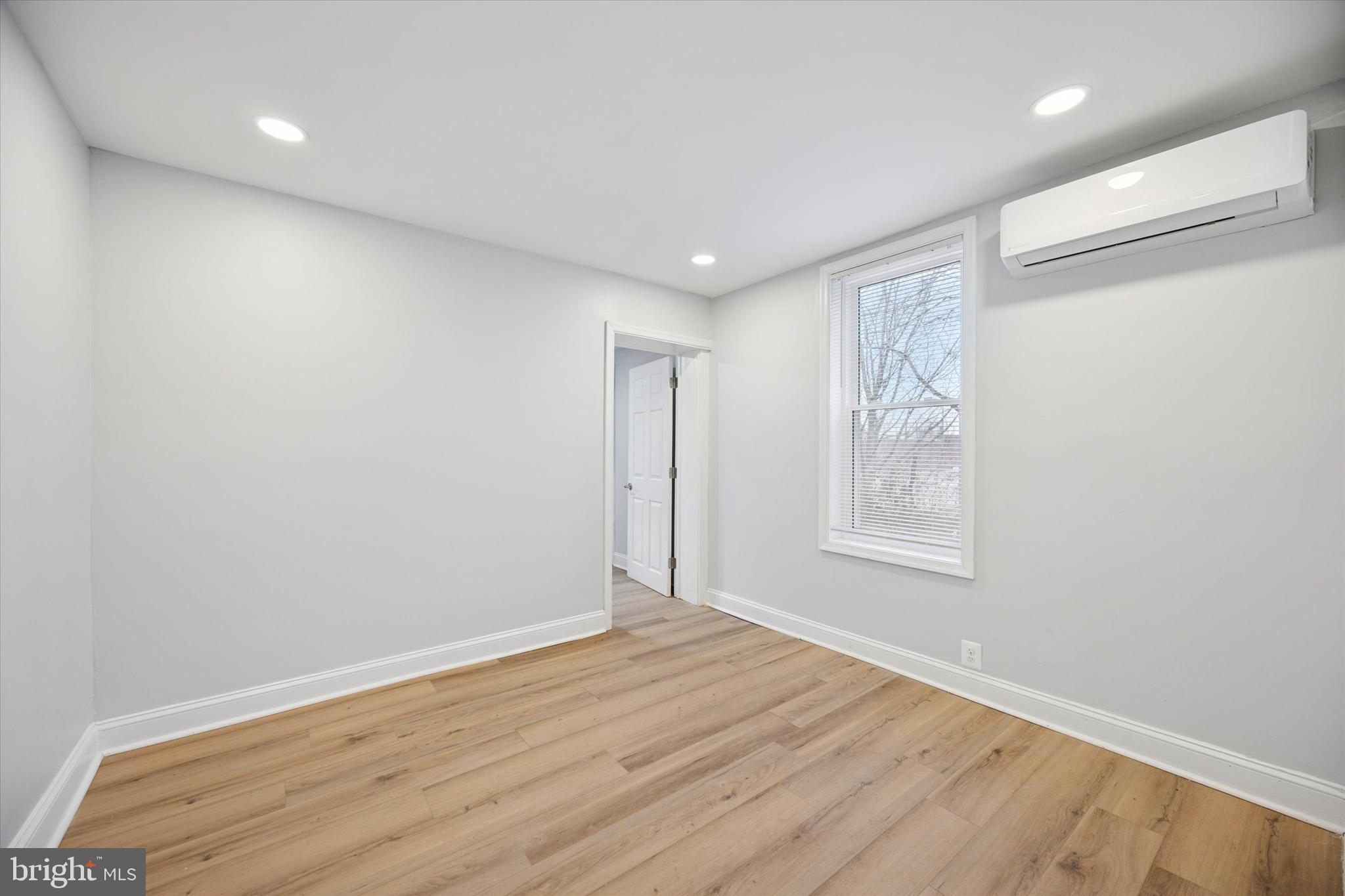 PHILADELPHIA (NORTH) - Residential