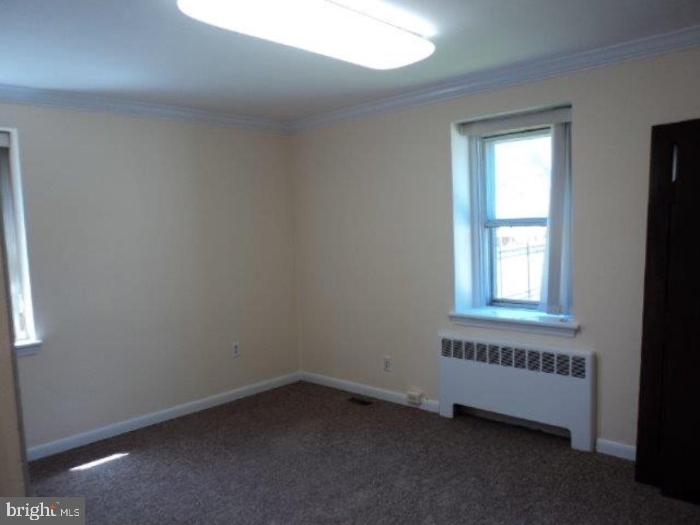 COLESTON - Commercial Sale