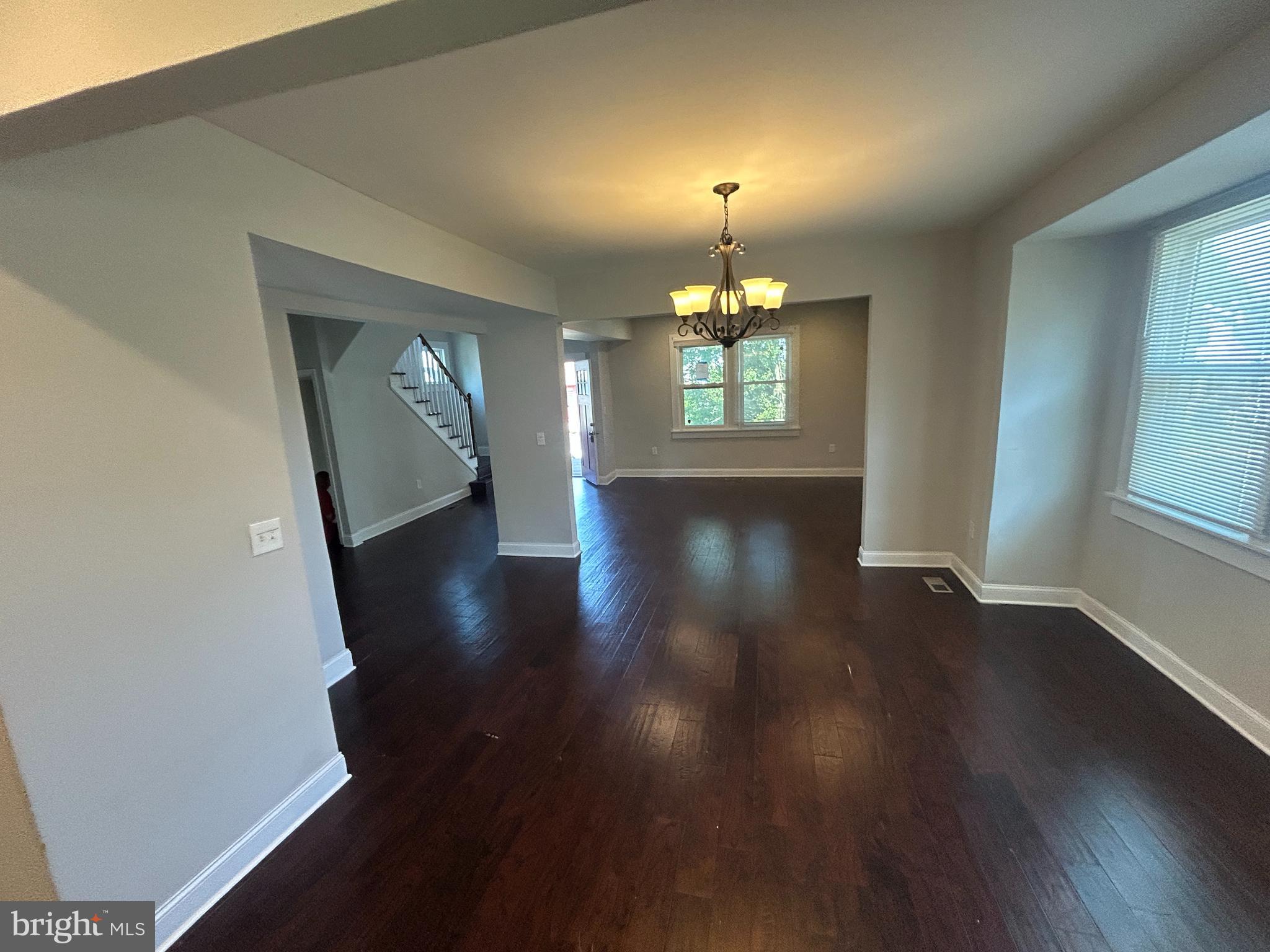 OAK CREST - Residential