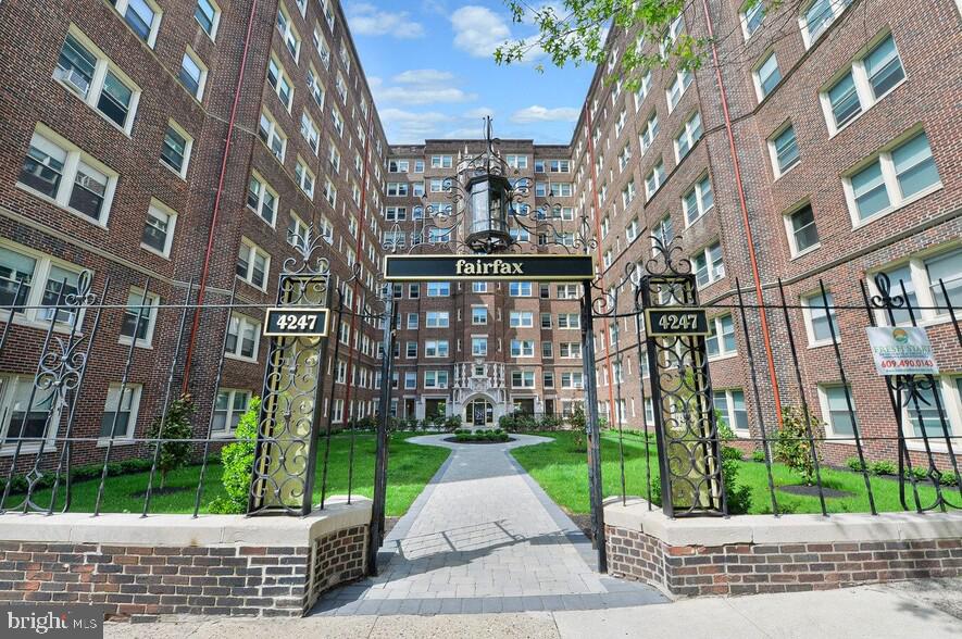 UNIVERSITY CITY - Residential Lease