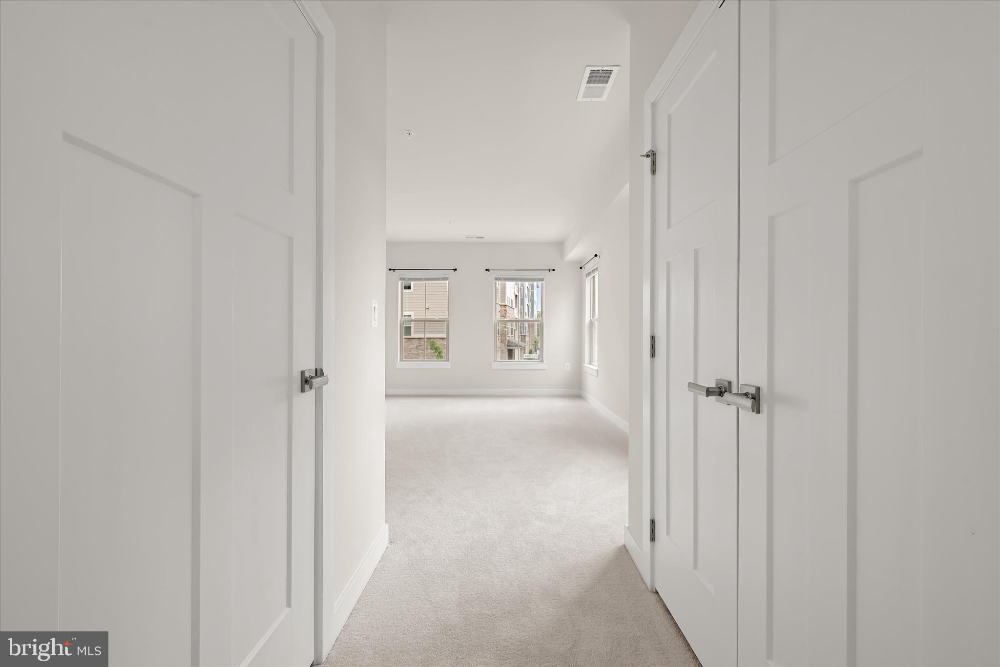 URBANA - Residential