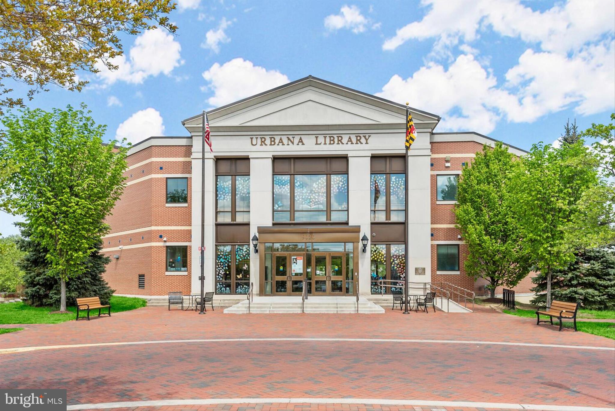 URBANA - Residential
