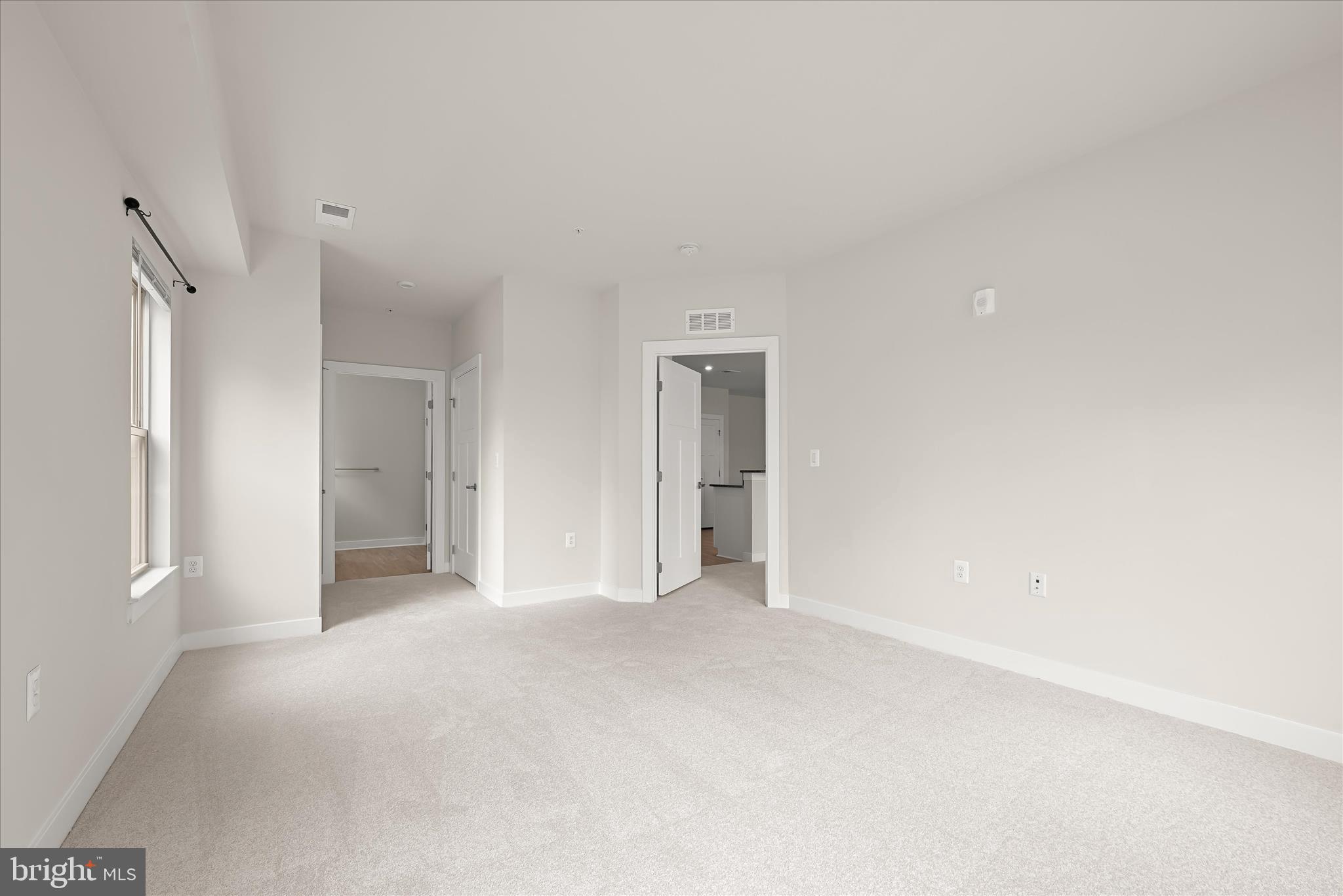 URBANA - Residential