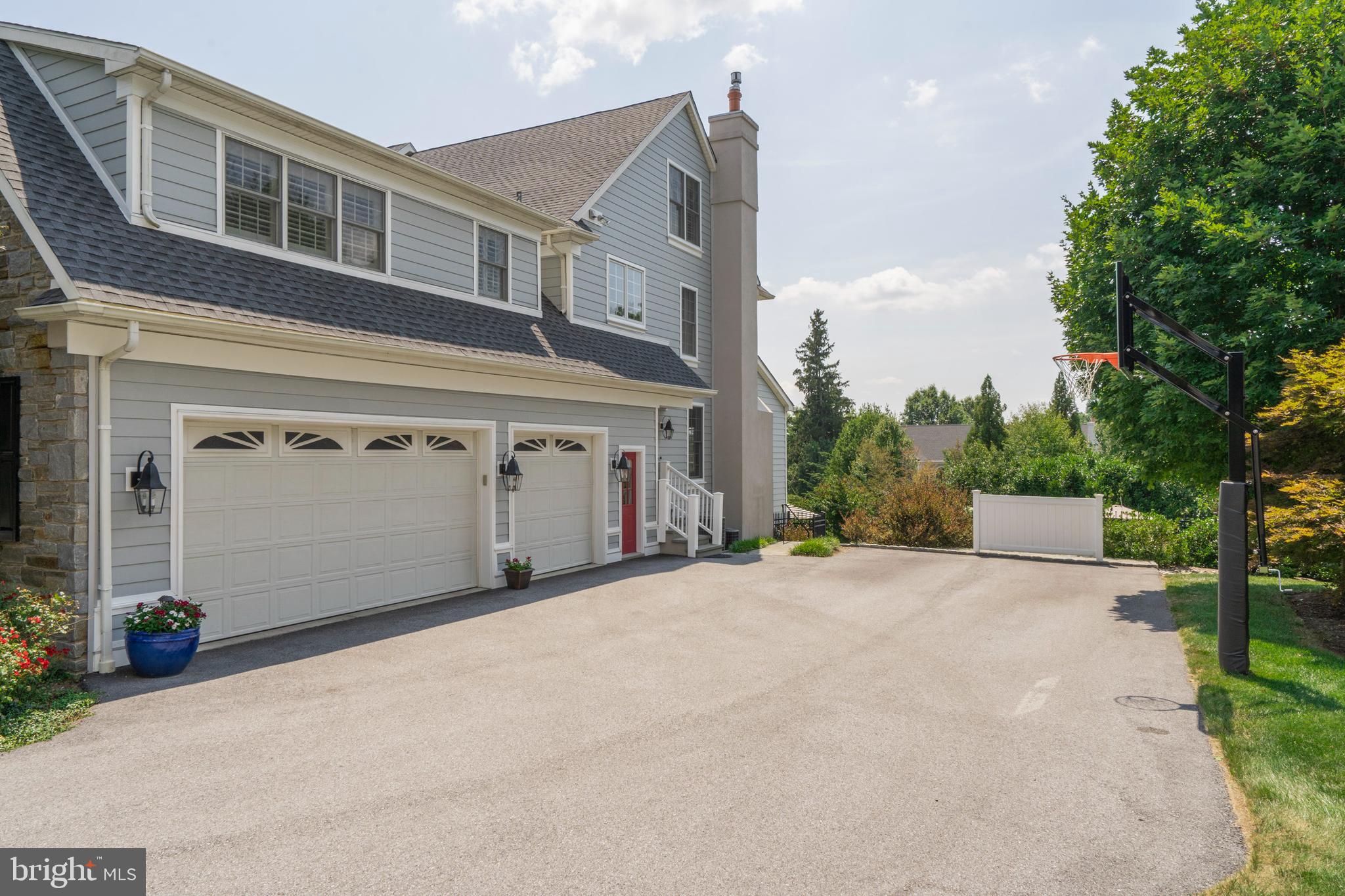 RESERVE AT SPRING - Residential