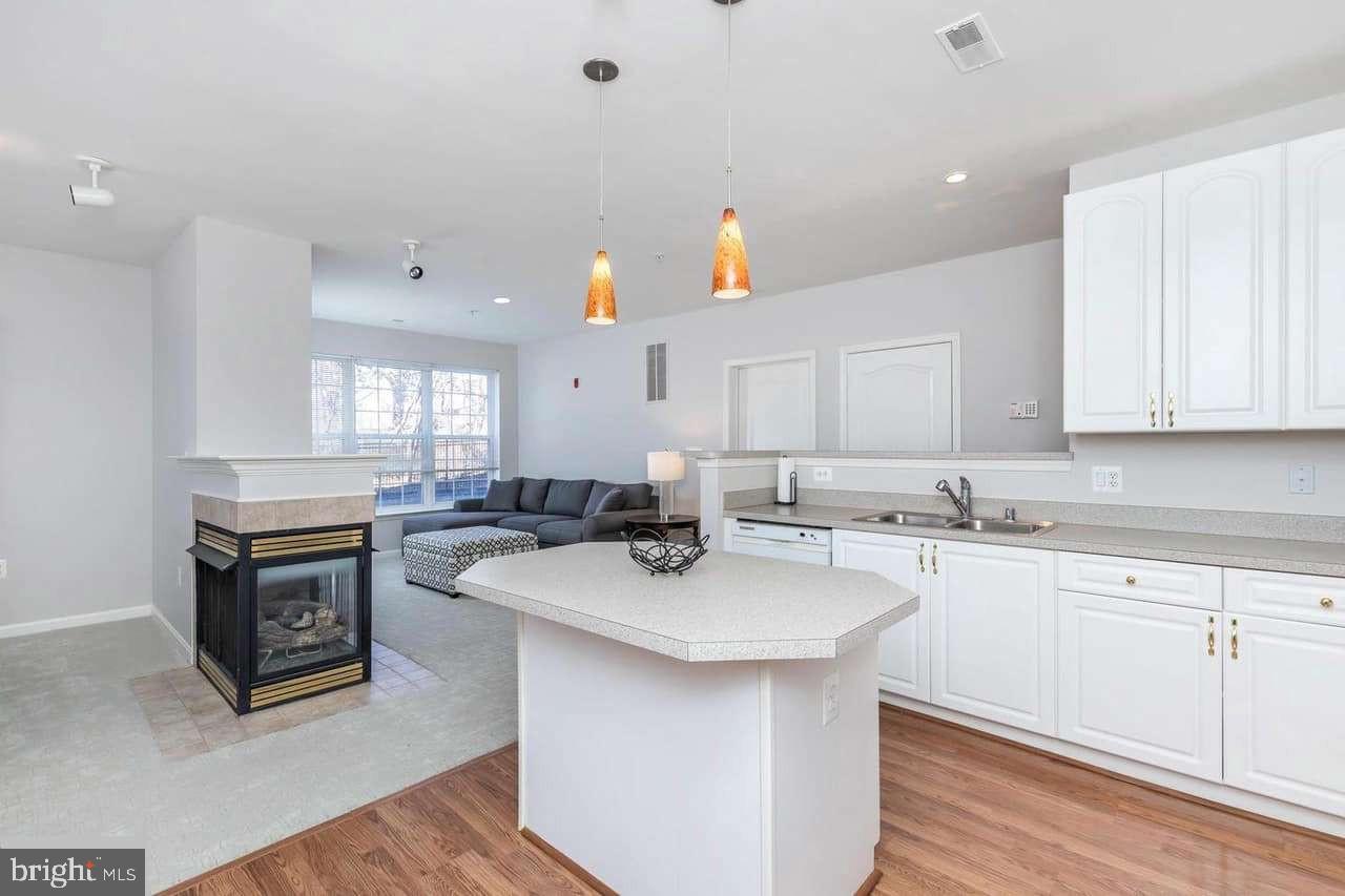 HUNT VALLEY ESTATES - Residential