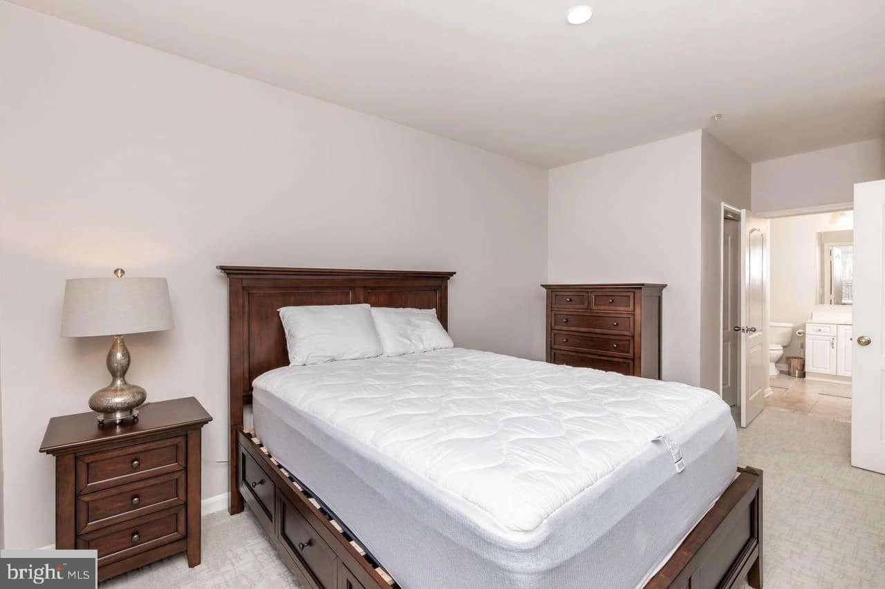 HUNT VALLEY ESTATES - Residential