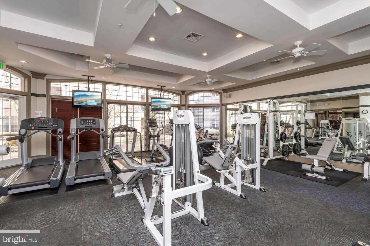 HUNT VALLEY ESTATES - Residential