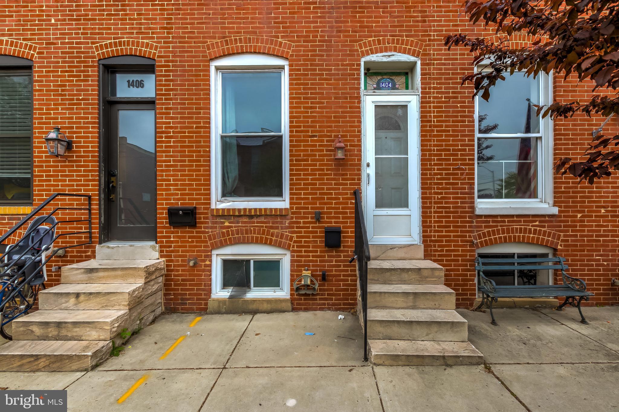 LOCUST POINT - Residential Lease