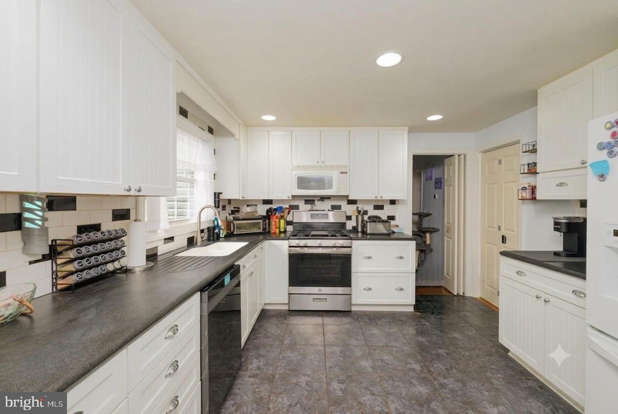 WOODBROOK - Residential