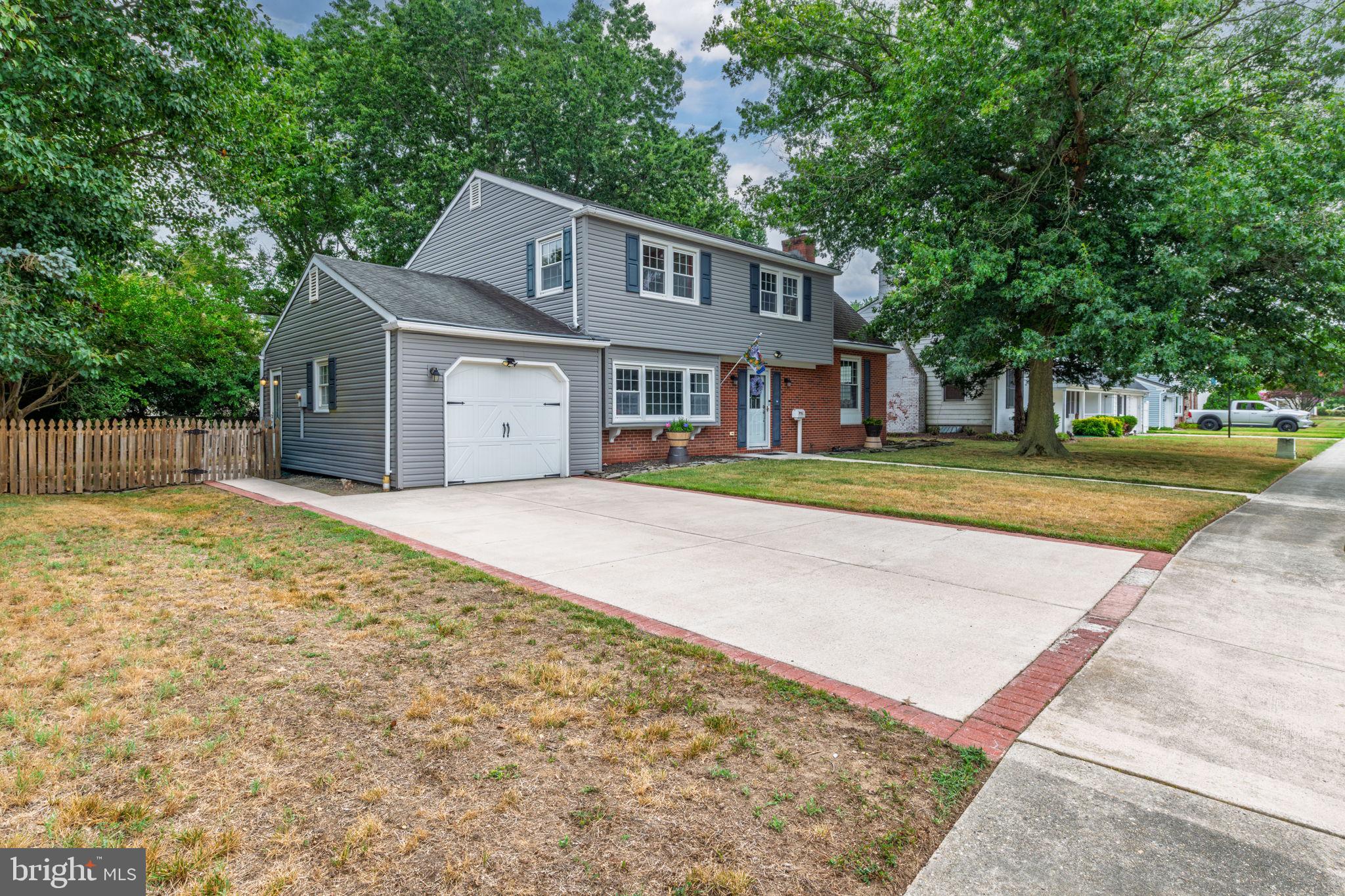 WOODBROOK - Residential