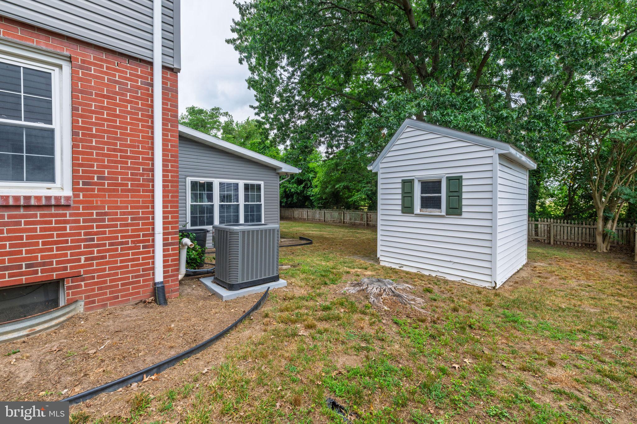 WOODBROOK - Residential