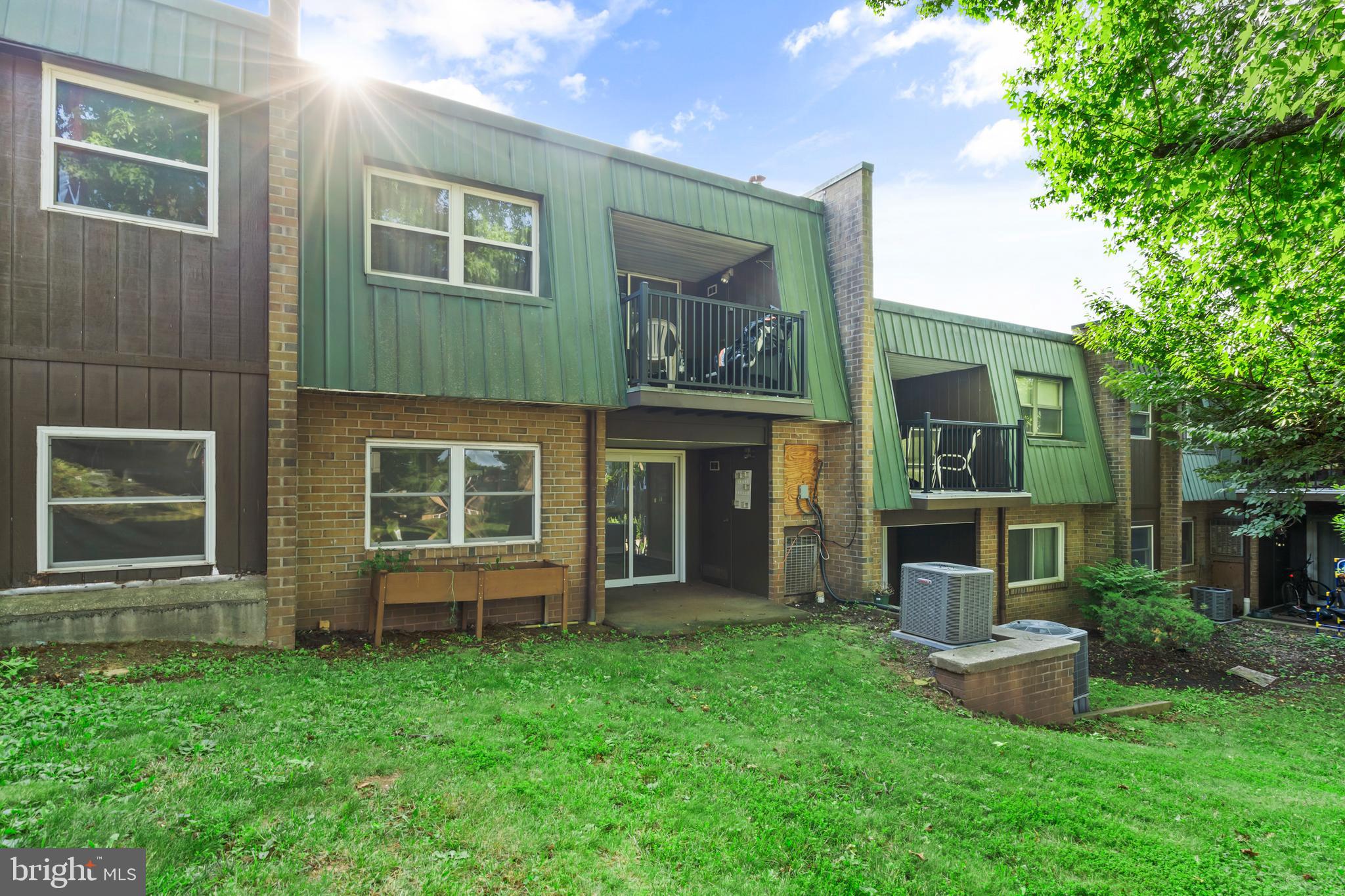 THE MEADOWS - Residential