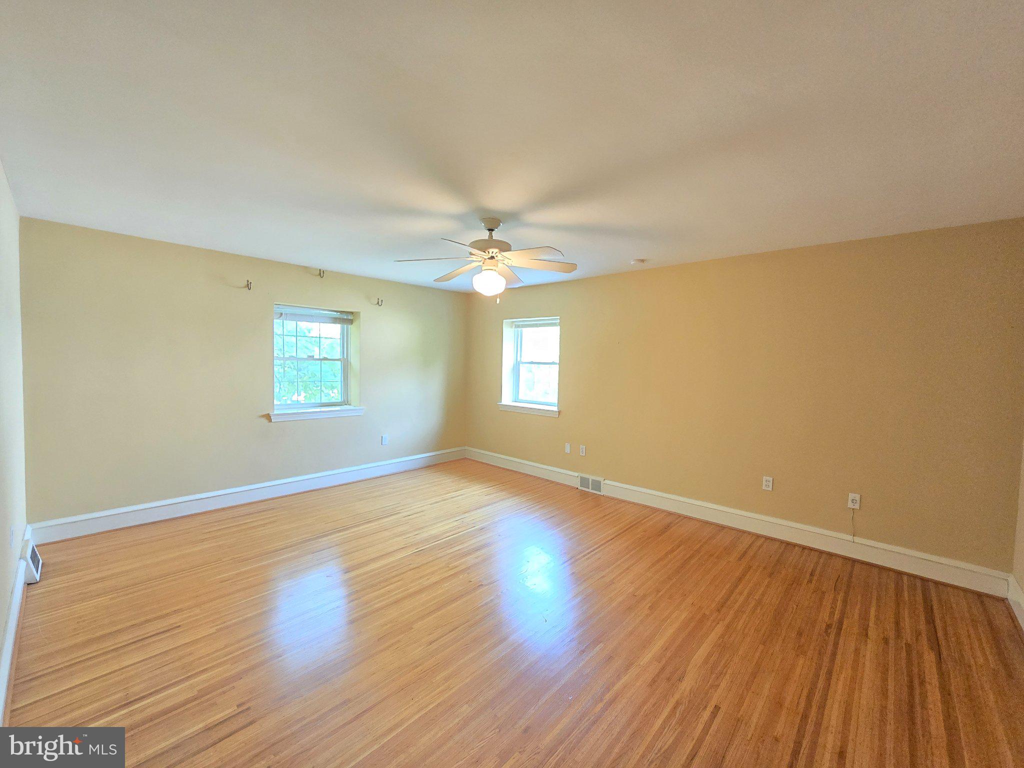 ELKINS PARK - Residential