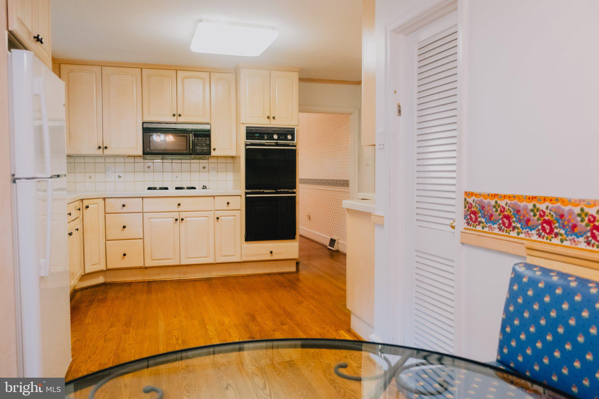 ELKINS PARK - Residential