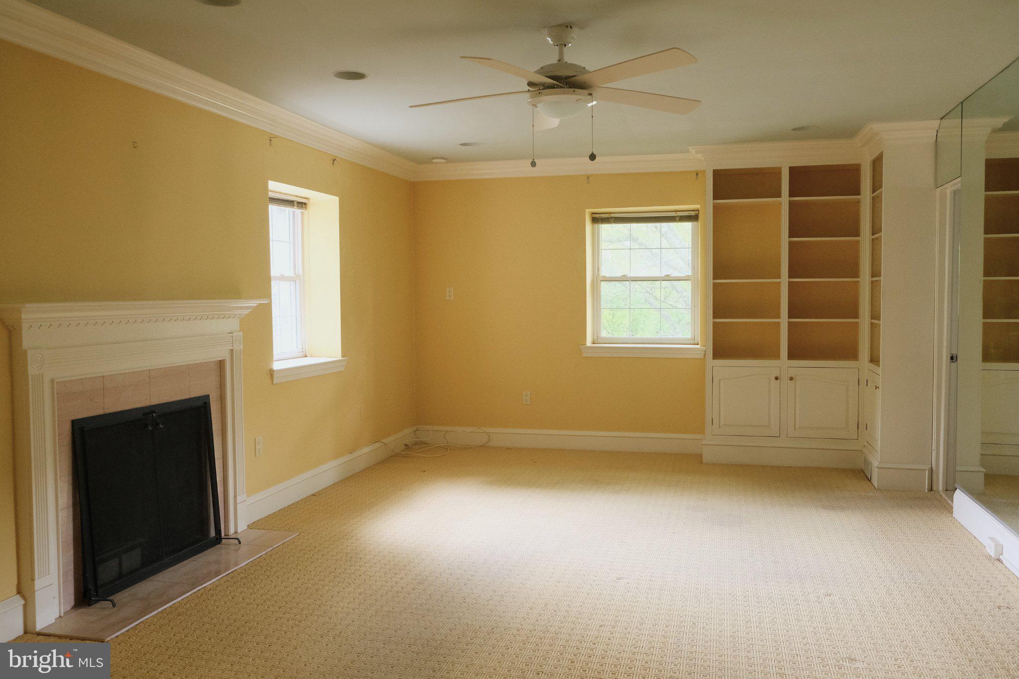 ELKINS PARK - Residential