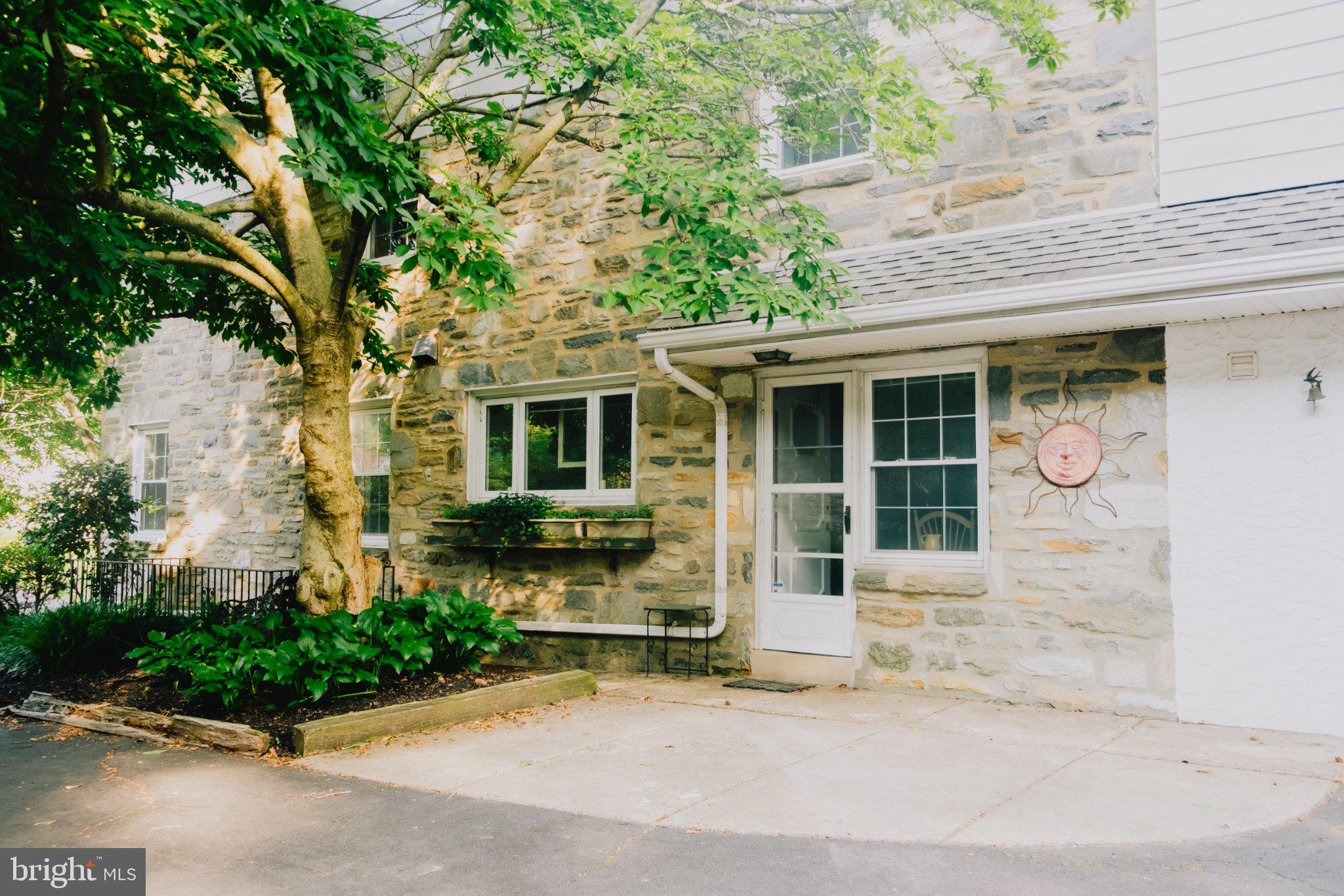 ELKINS PARK - Residential